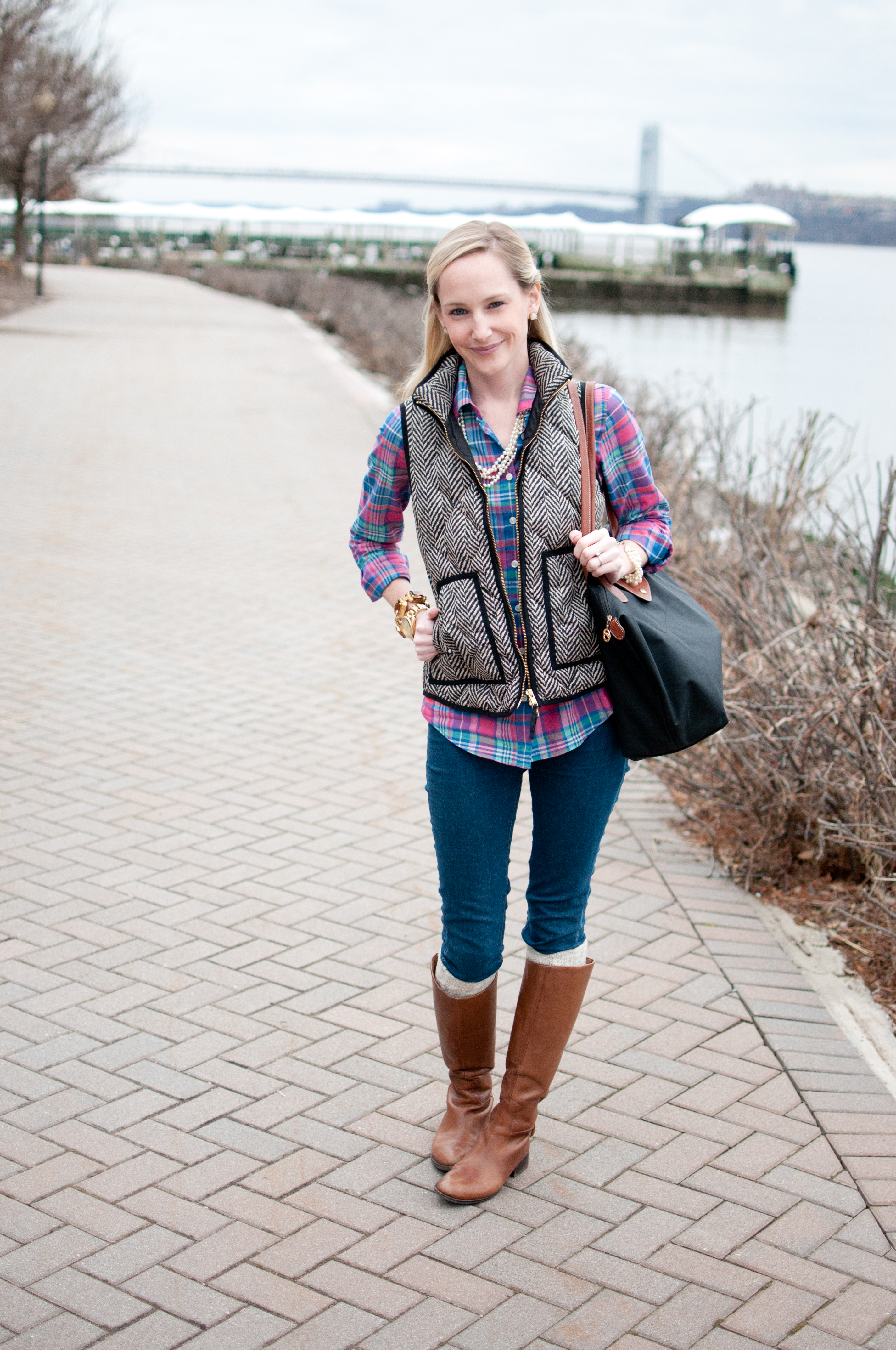 Herringbone store puffer vest