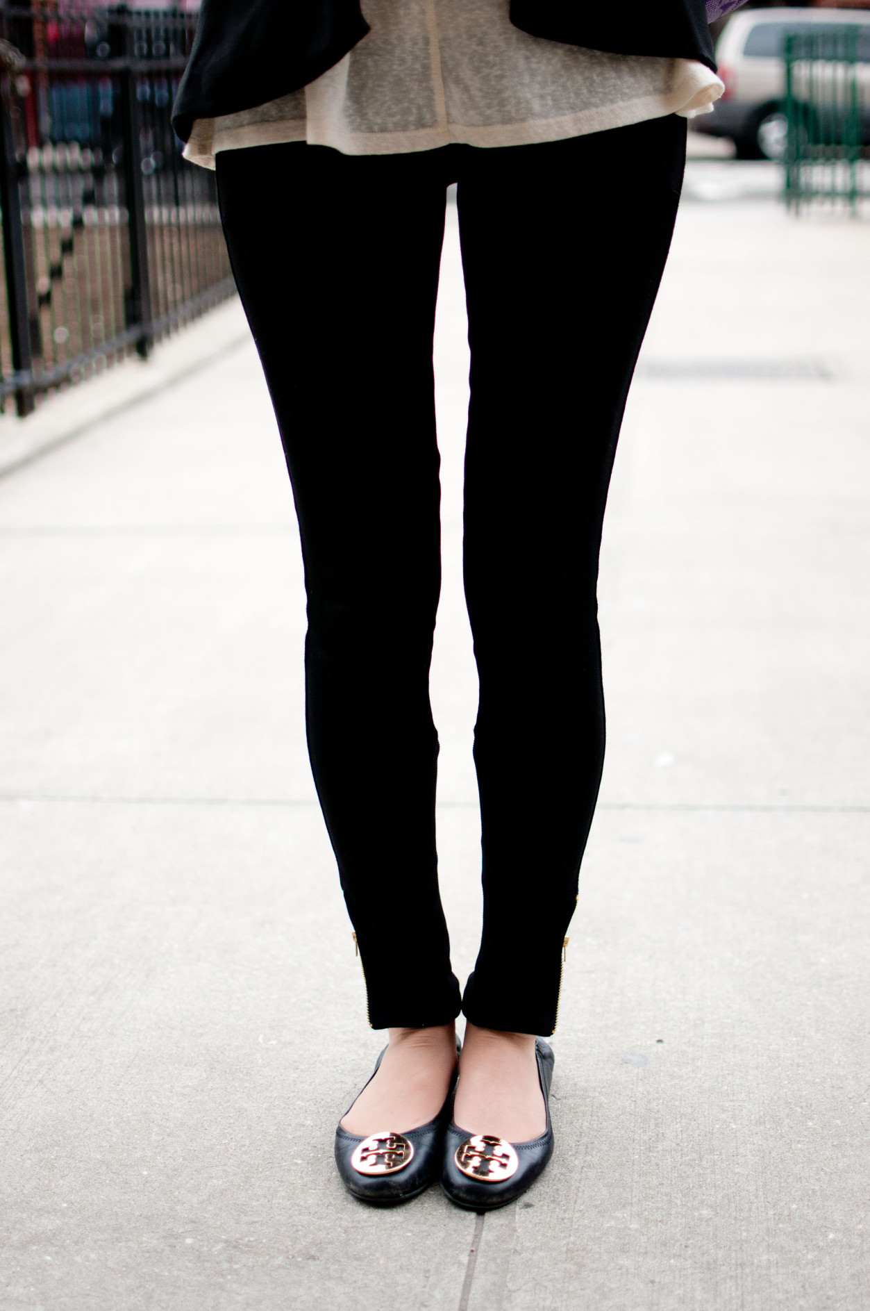 tory burch black reva flats