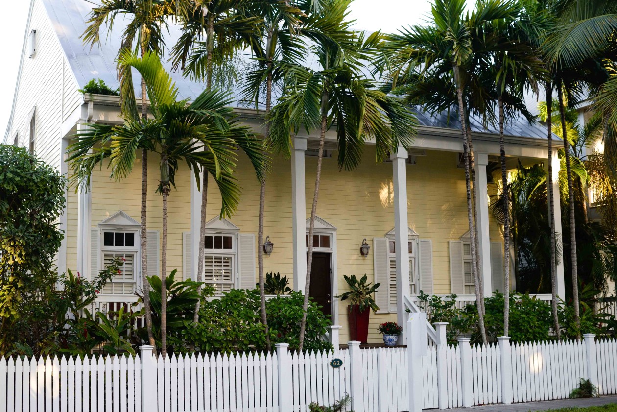 Vineyard Vines Shirts and Stitches Shorts (...and houses of