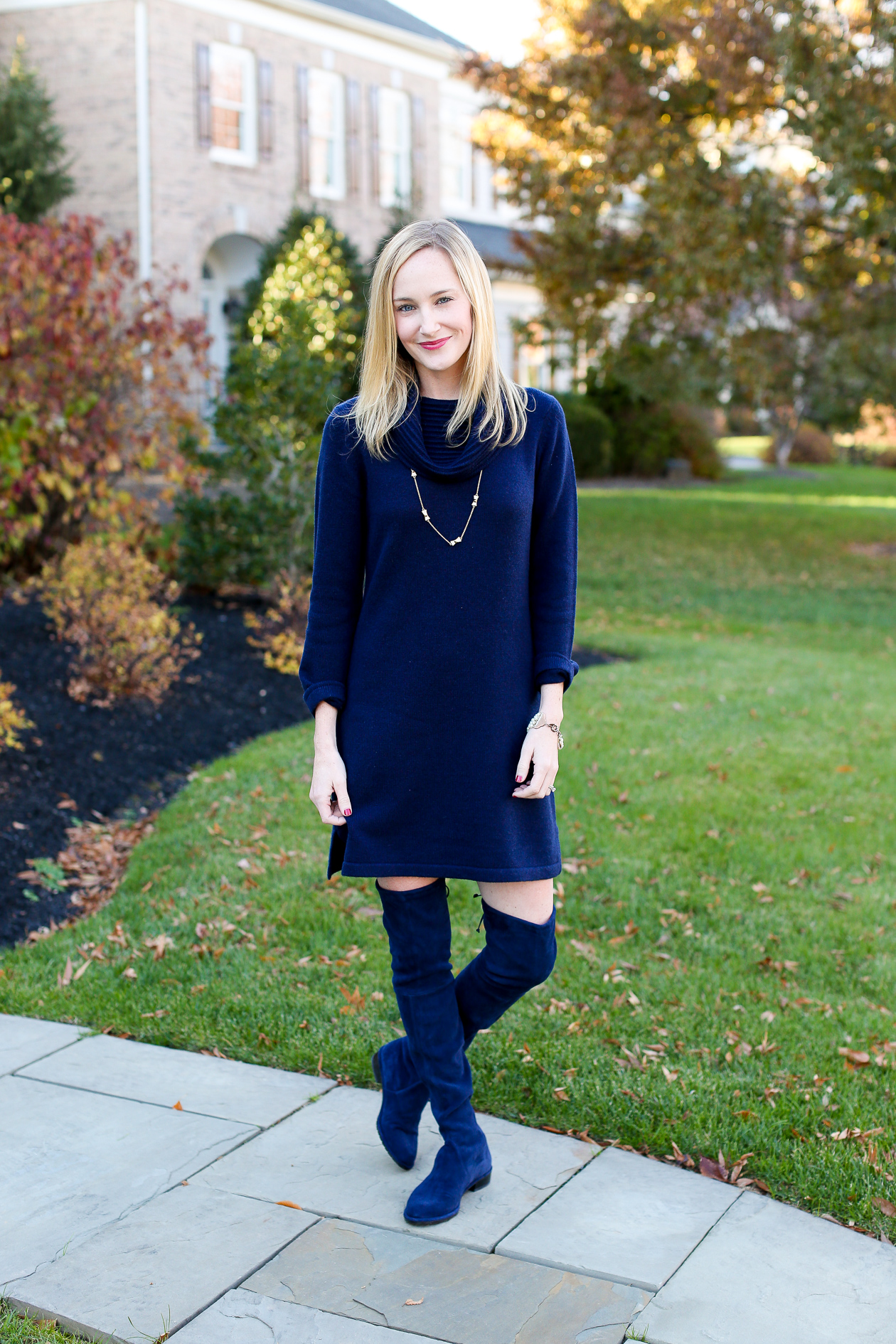 stuart weitzman navy suede boots