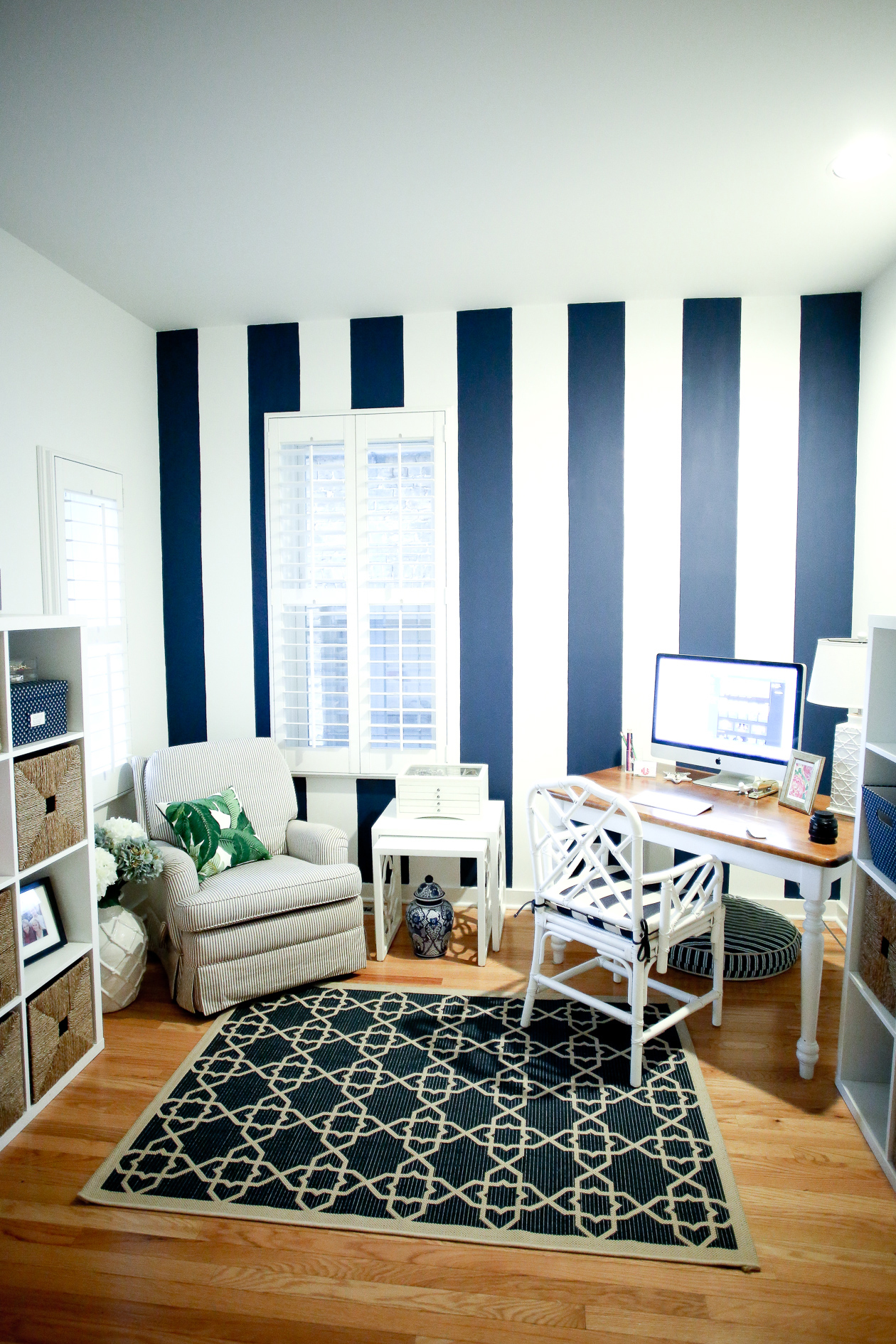 Simple Striped Room with Best Design