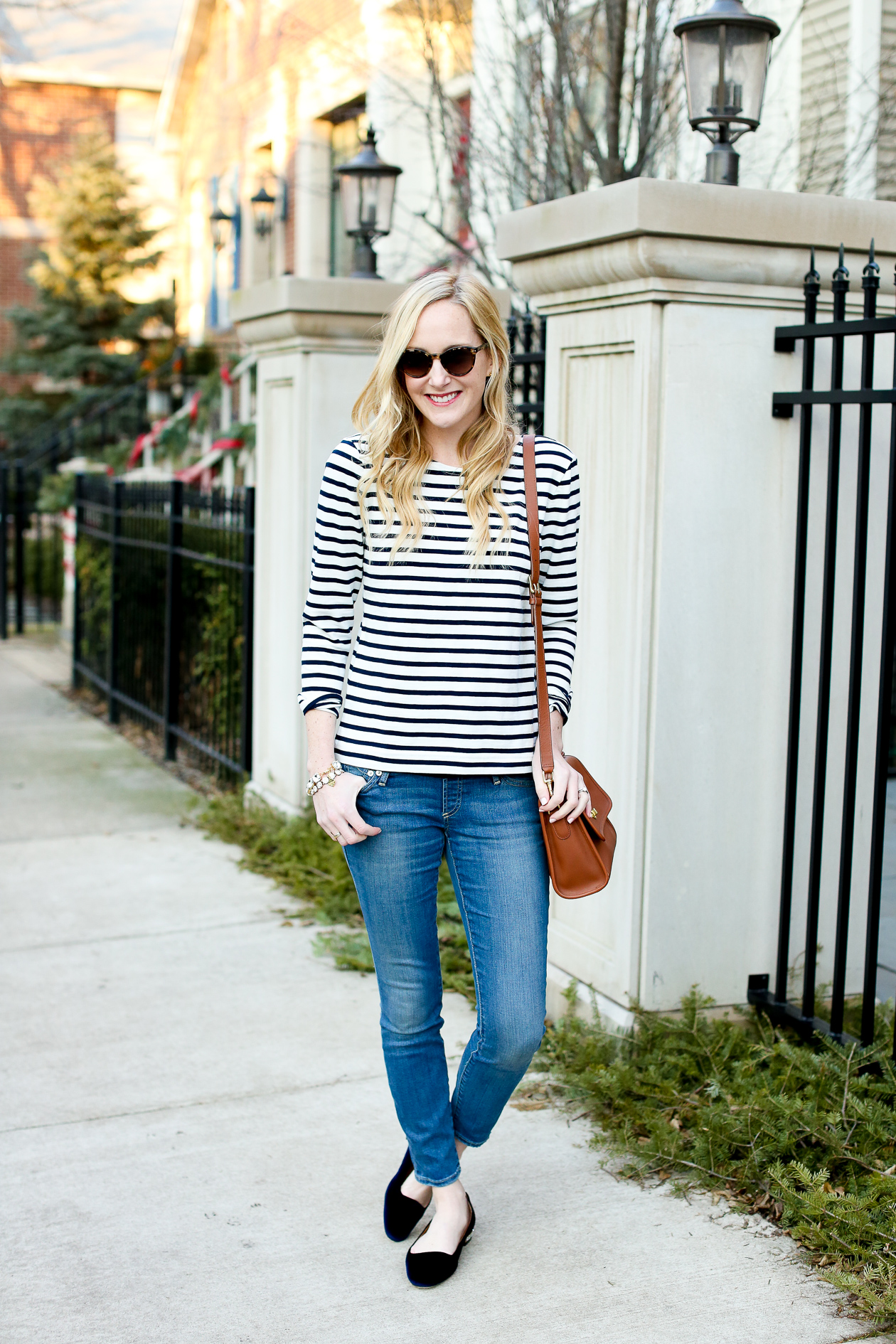 Striped Bow Top - Kelly in the City