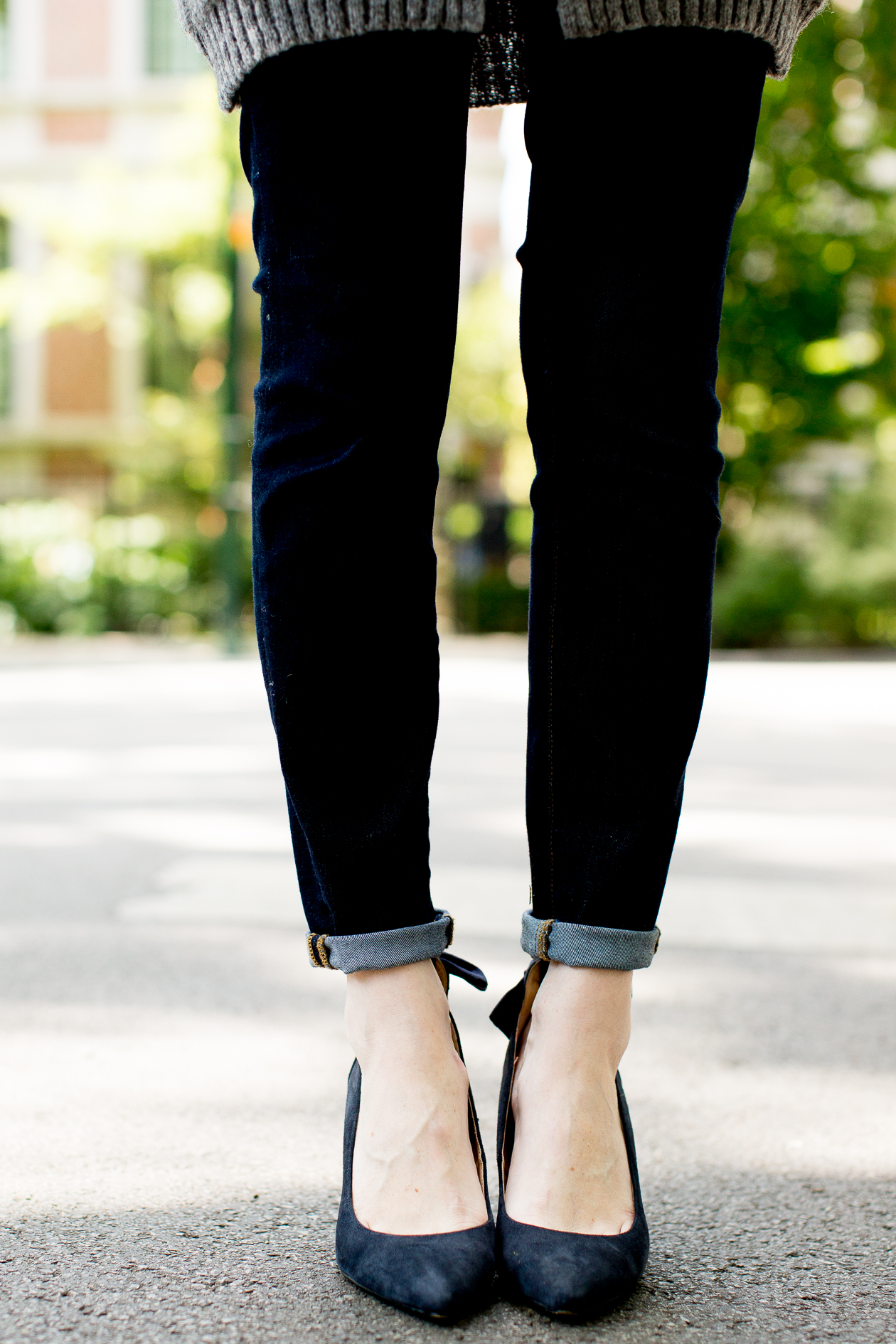 navy-bow-pumps-15