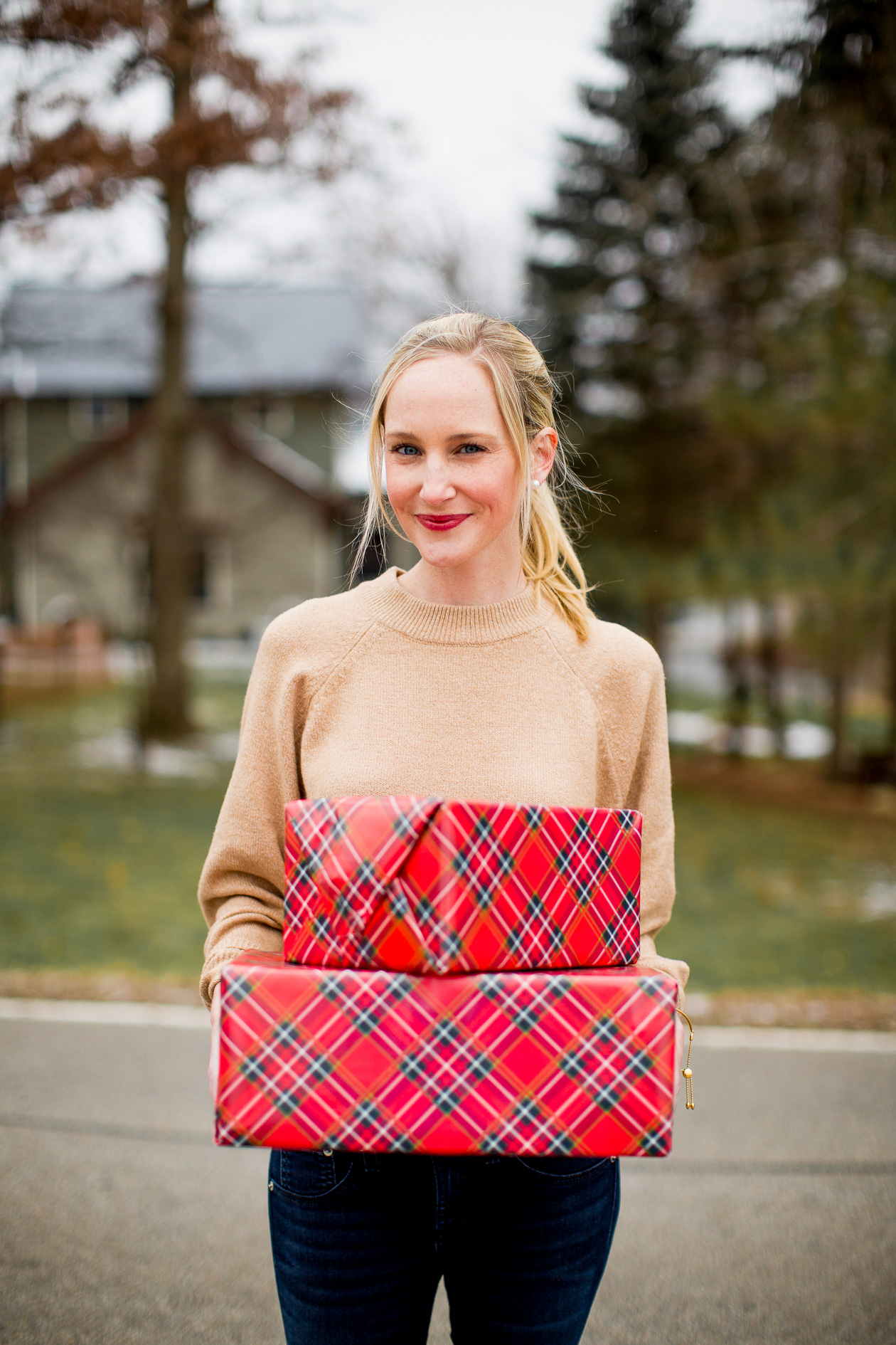 Wrapping Up: Last-Minute Gifts That'll Get to You on TIME!