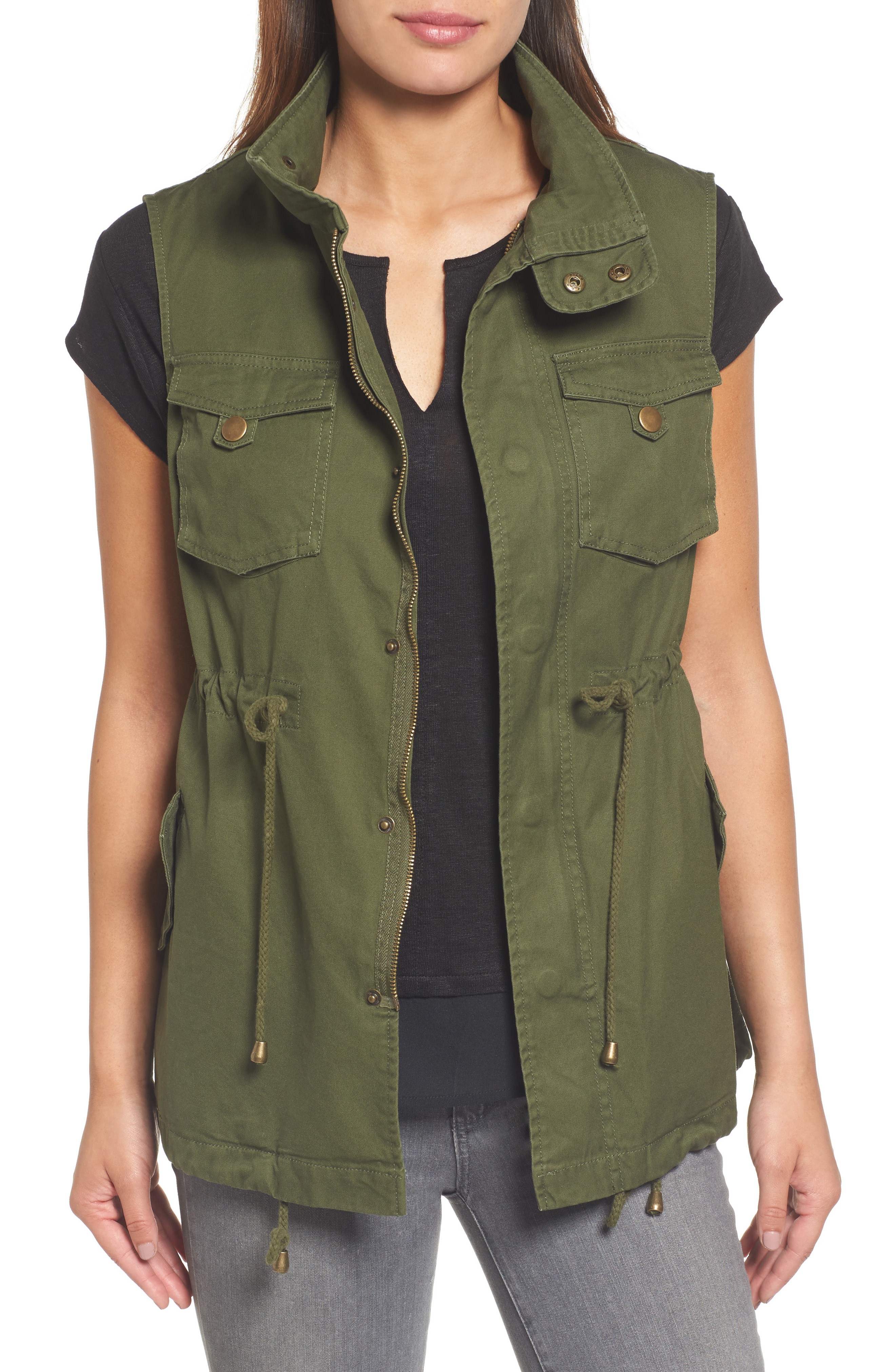 20 Preppy Vests for Fall - Kelly in the City