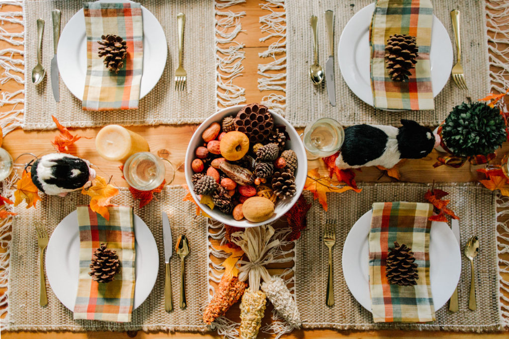 Easy Thanksgiving Decor Inspiration