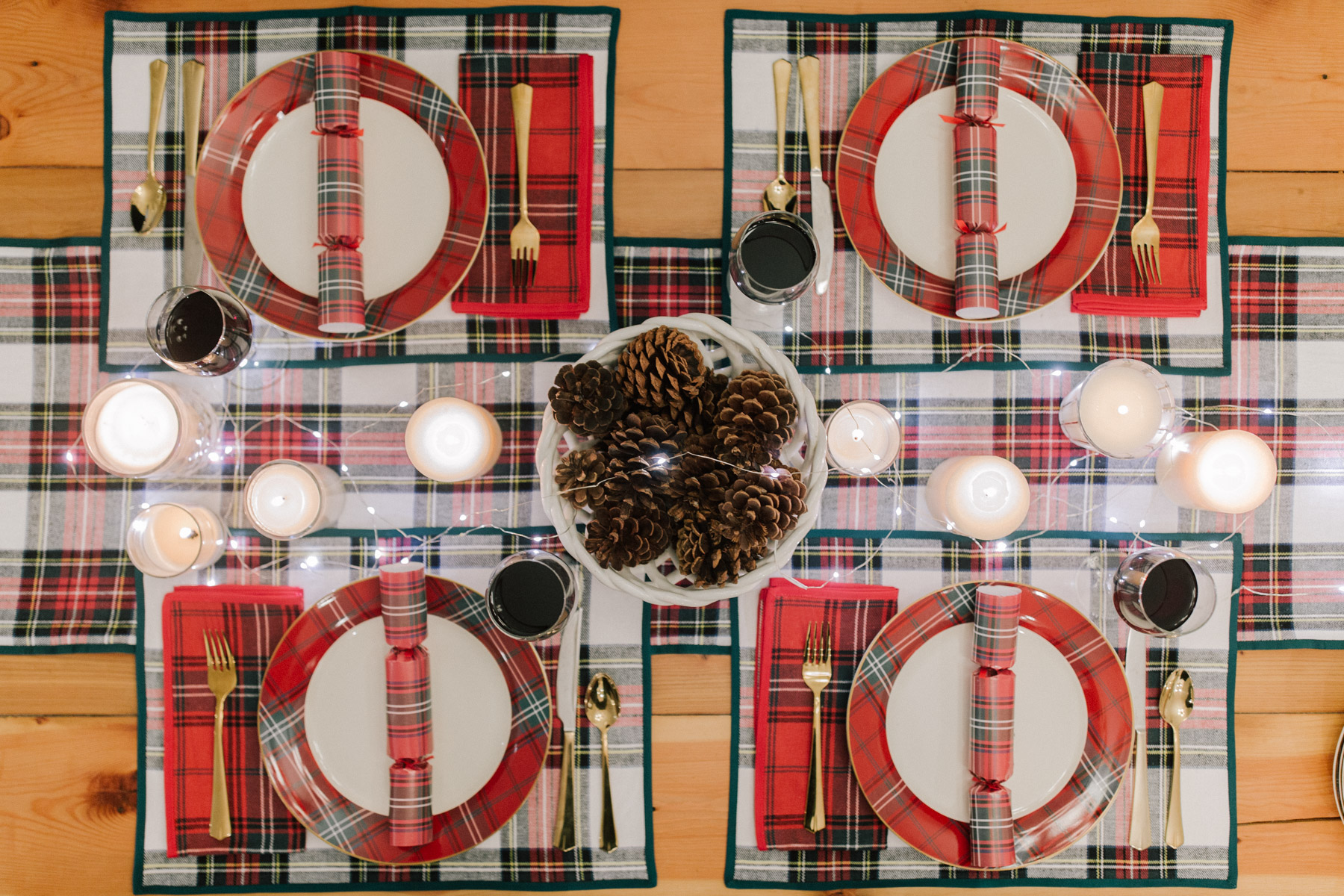 Plaid table settings for Christmas
