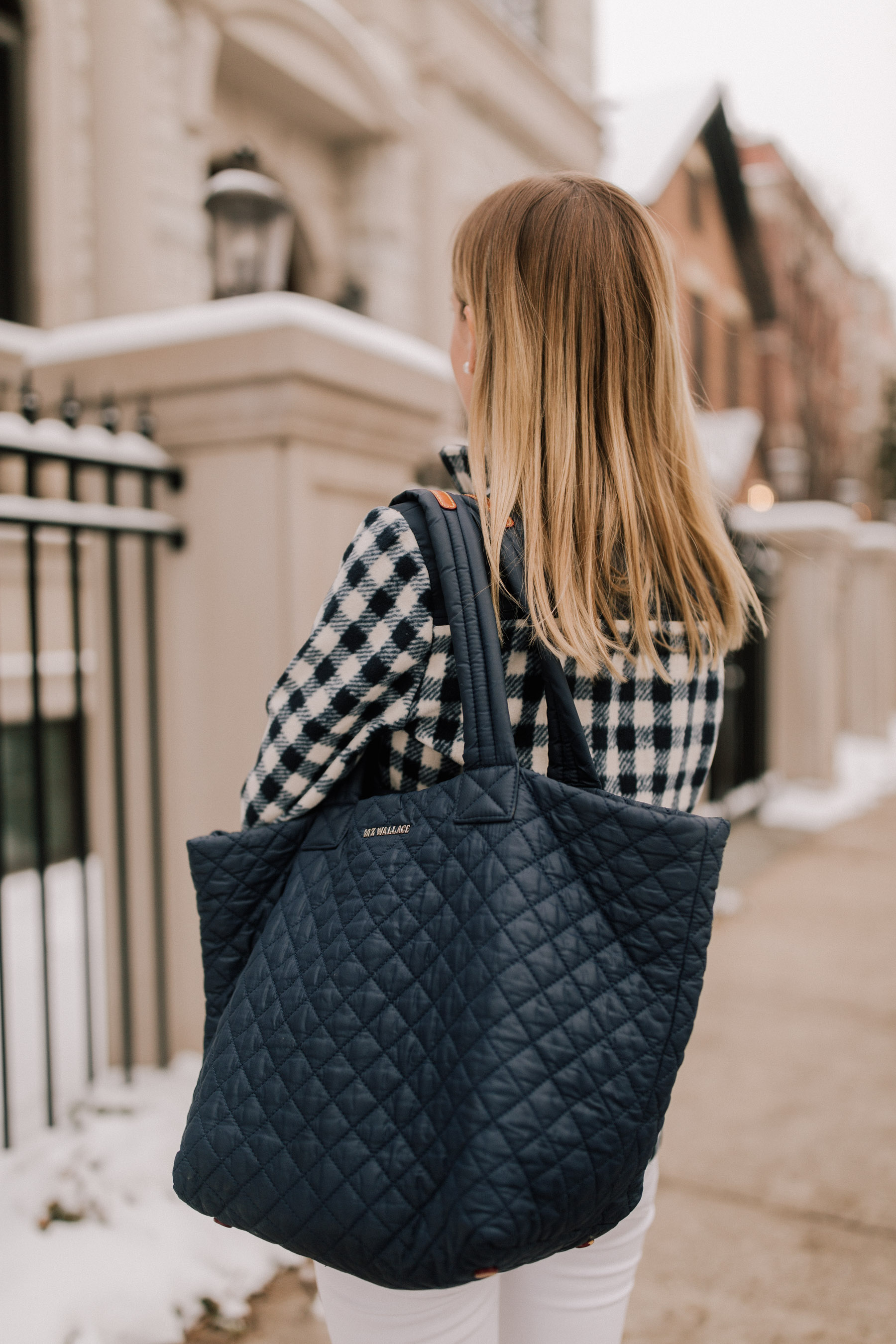 Gingham Travel Outfit, Kelly in the City