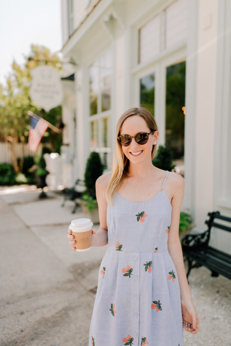 Bow Back Dress by Meg and Marie Giveaway - Kelly in the City