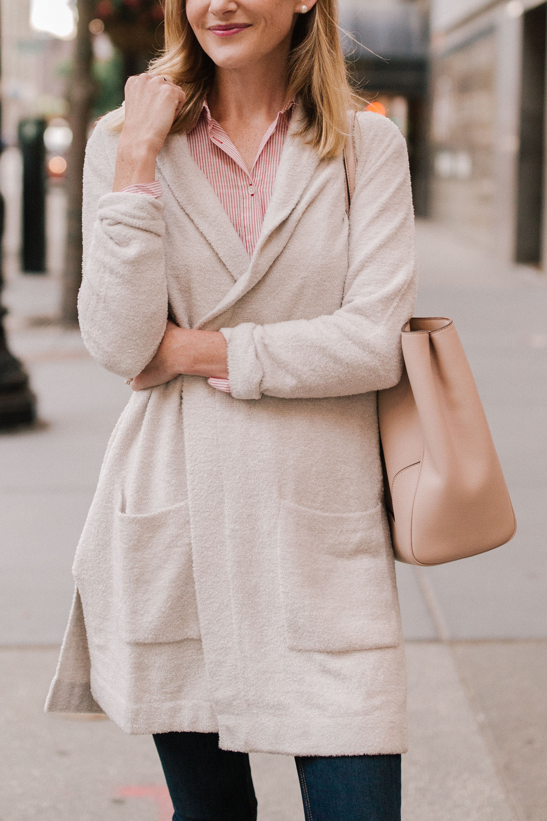 Barefoot Dreams Coastal Hooded Cardigan Kelly in the City