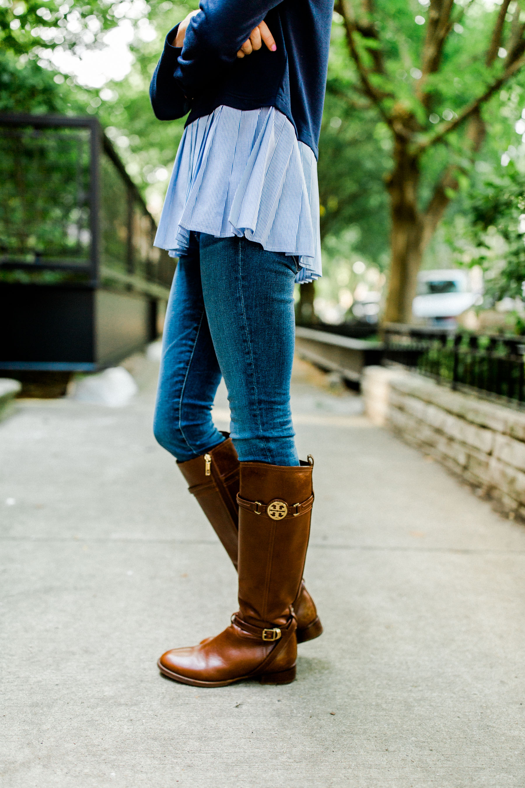  Tory Burch Boots