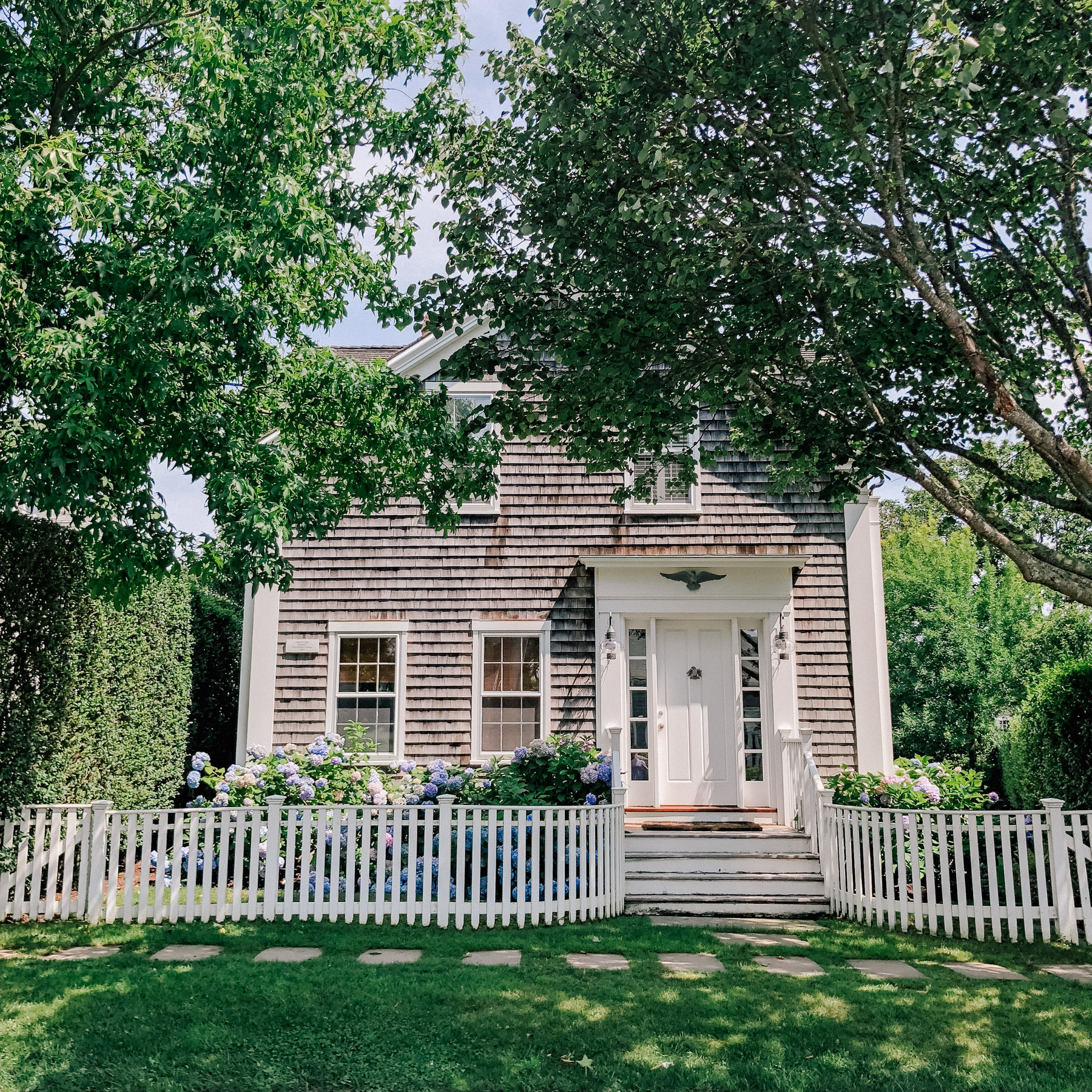 Nantucket House by Kelly Larkin