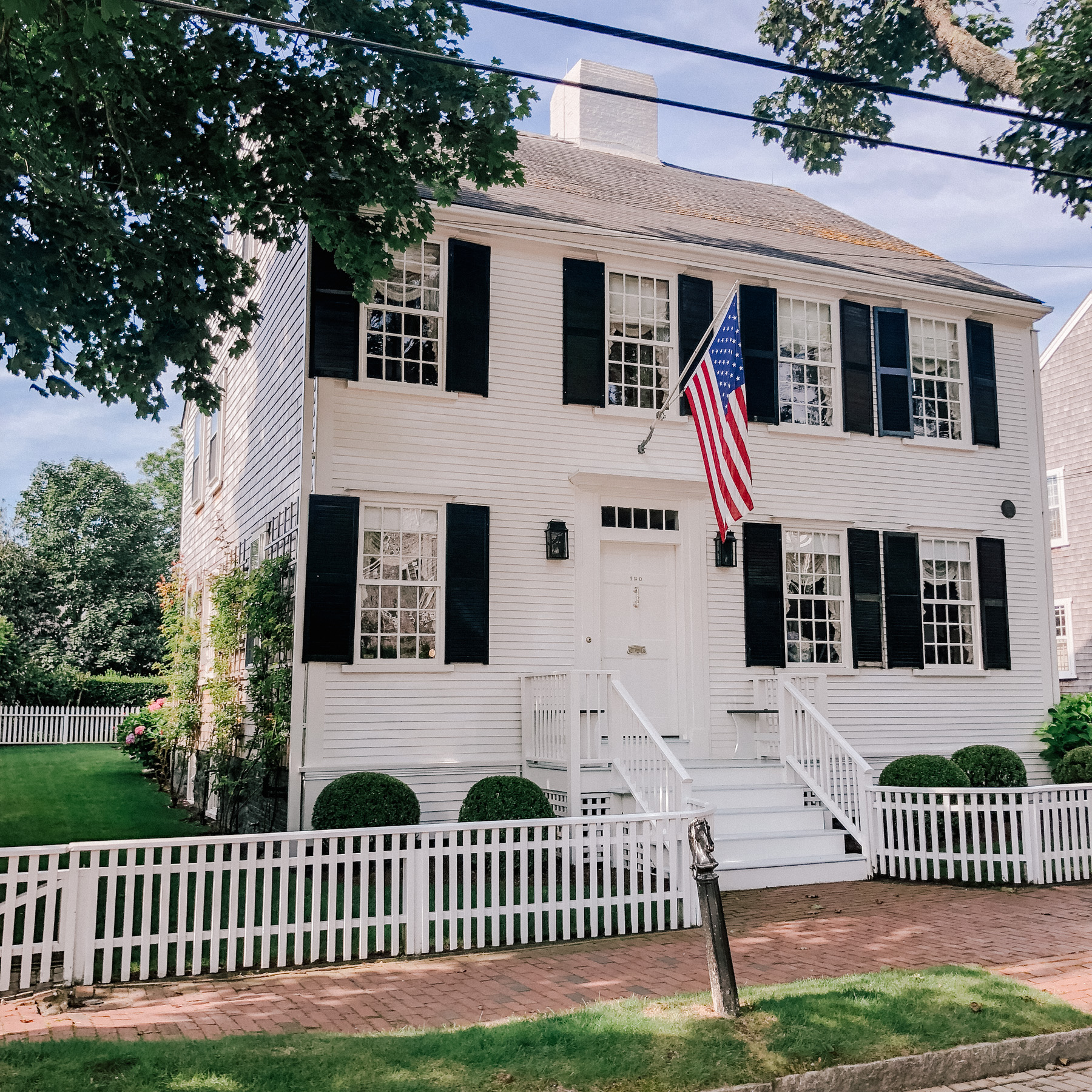 White House in Nantucket 