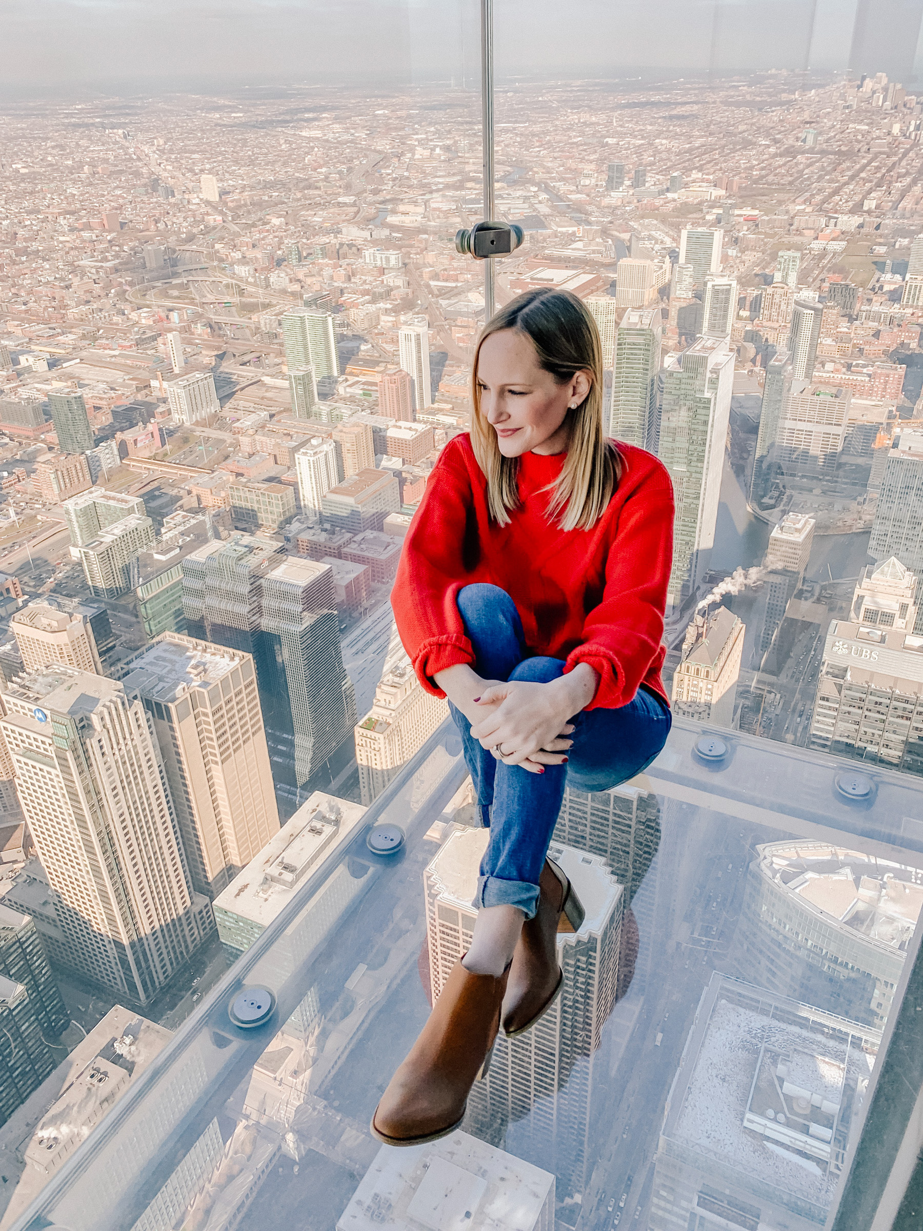 Kelly Larkin - Willis Tower Skydeck