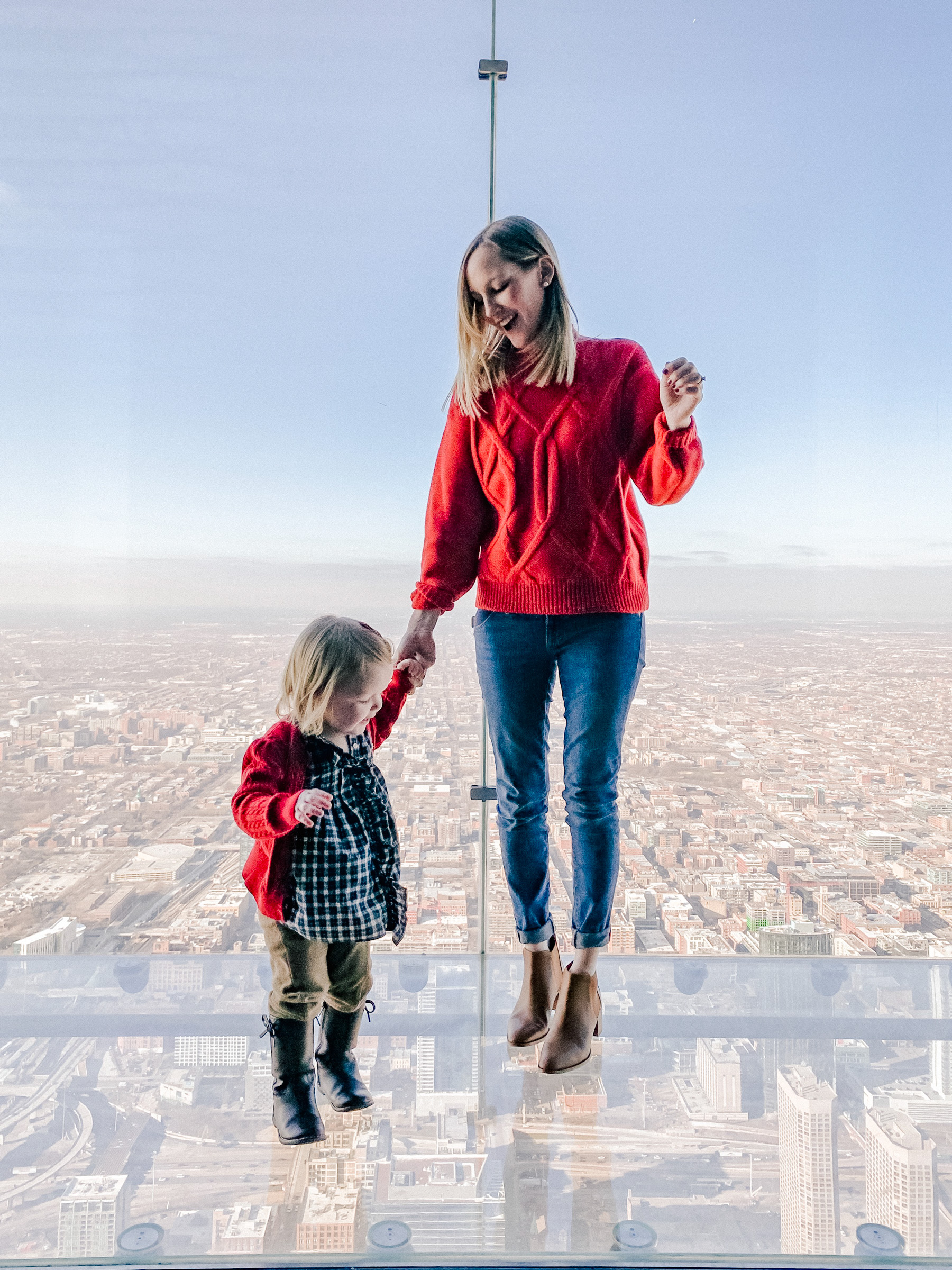 Meeting Santa on the Willis Tower Skydeck