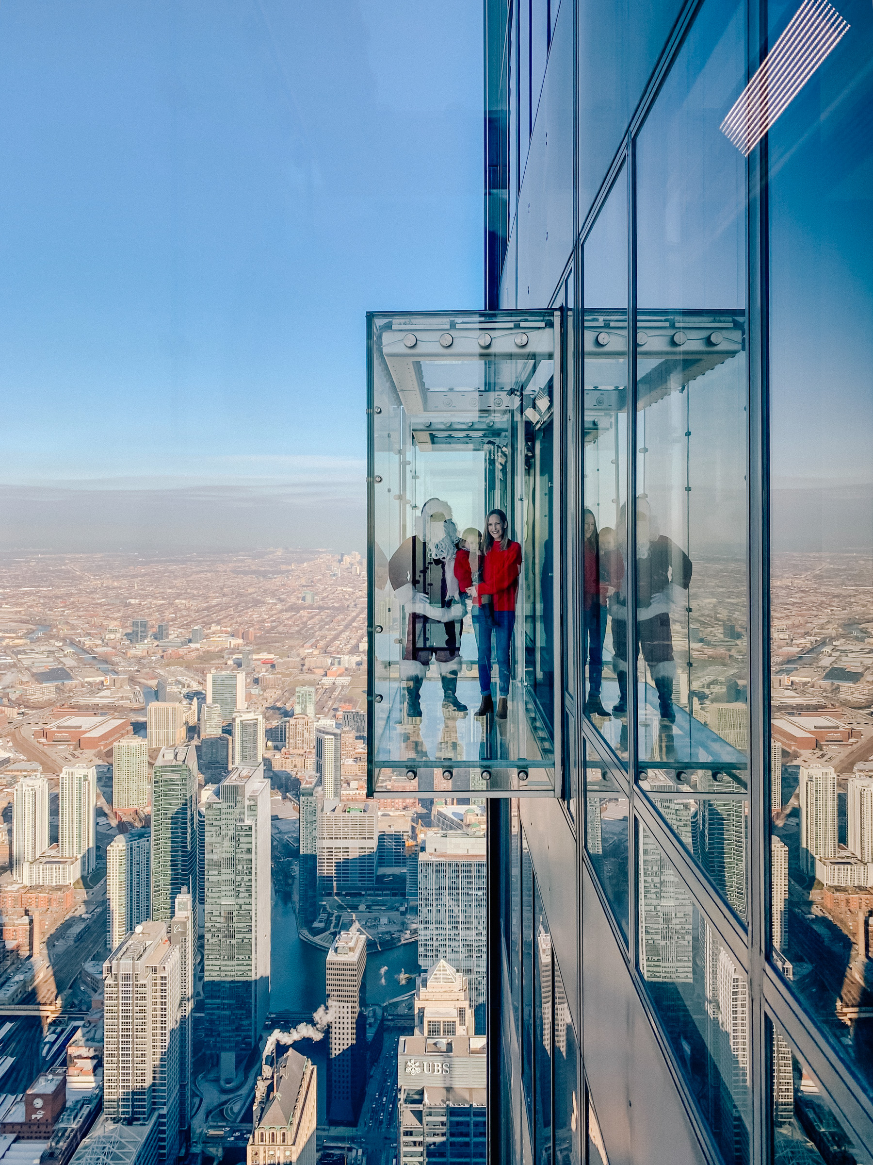 Meeting Santa on the Willis Tower Skydeck