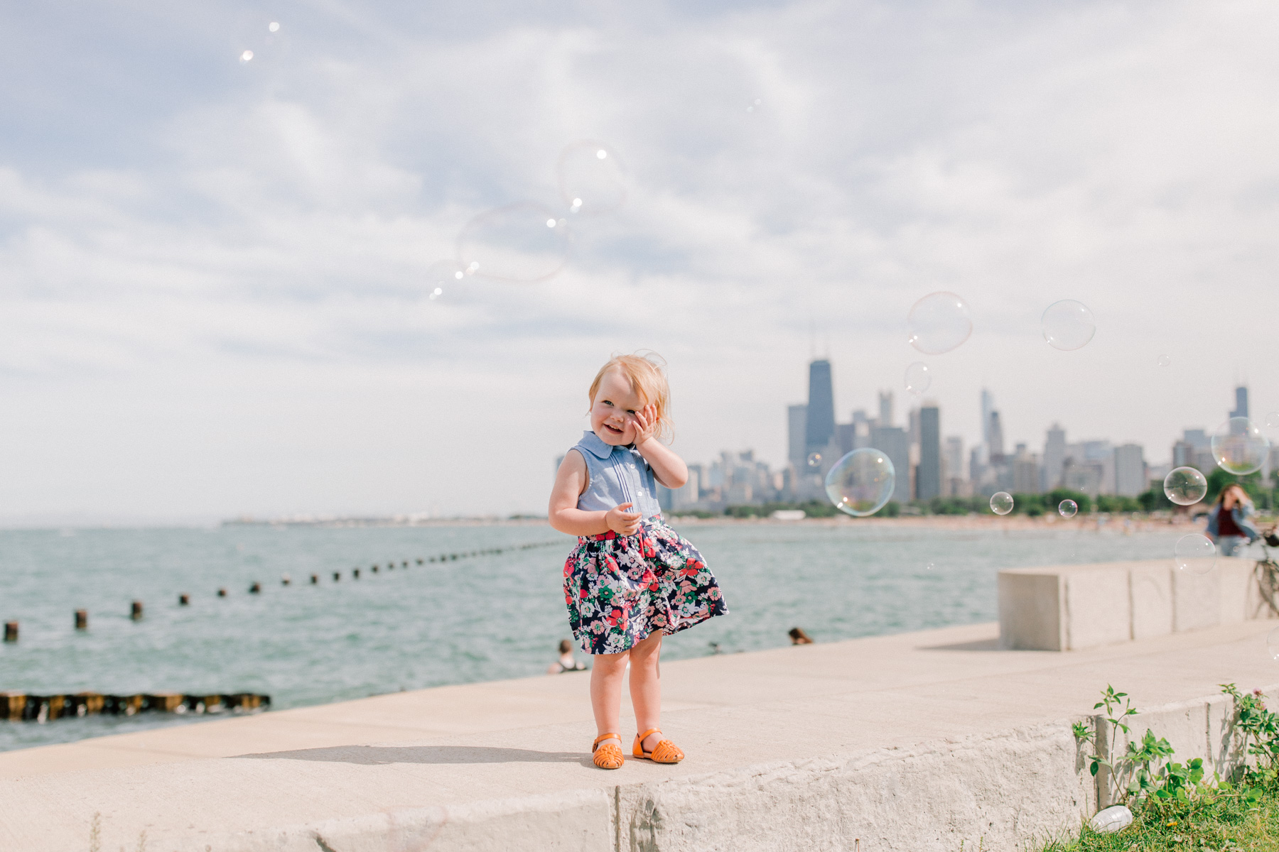 Pretty Photos of Bubbles on the Lake