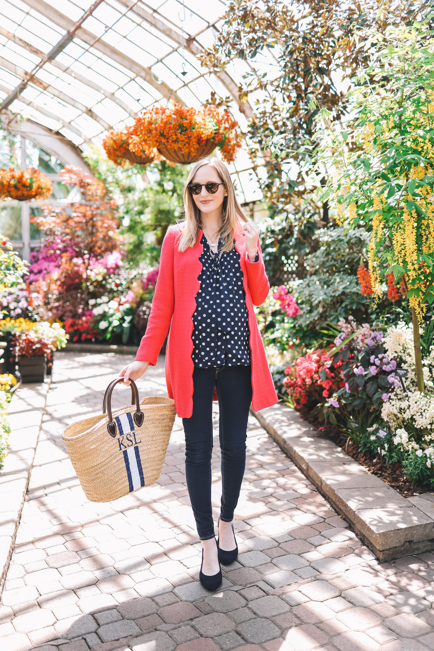 Kelly Larkin's outfit details: Scalloped Coat / Evolve Navy Pumps c/o / Mark & Graham Hand-Painted Tote / Newer J.Crew Polka Dot Machine-Washable Top / Mark & Graham Stamped Initial Necklace / Ray-Ban Sunglasses / Old Navy Rockstar Jeans 