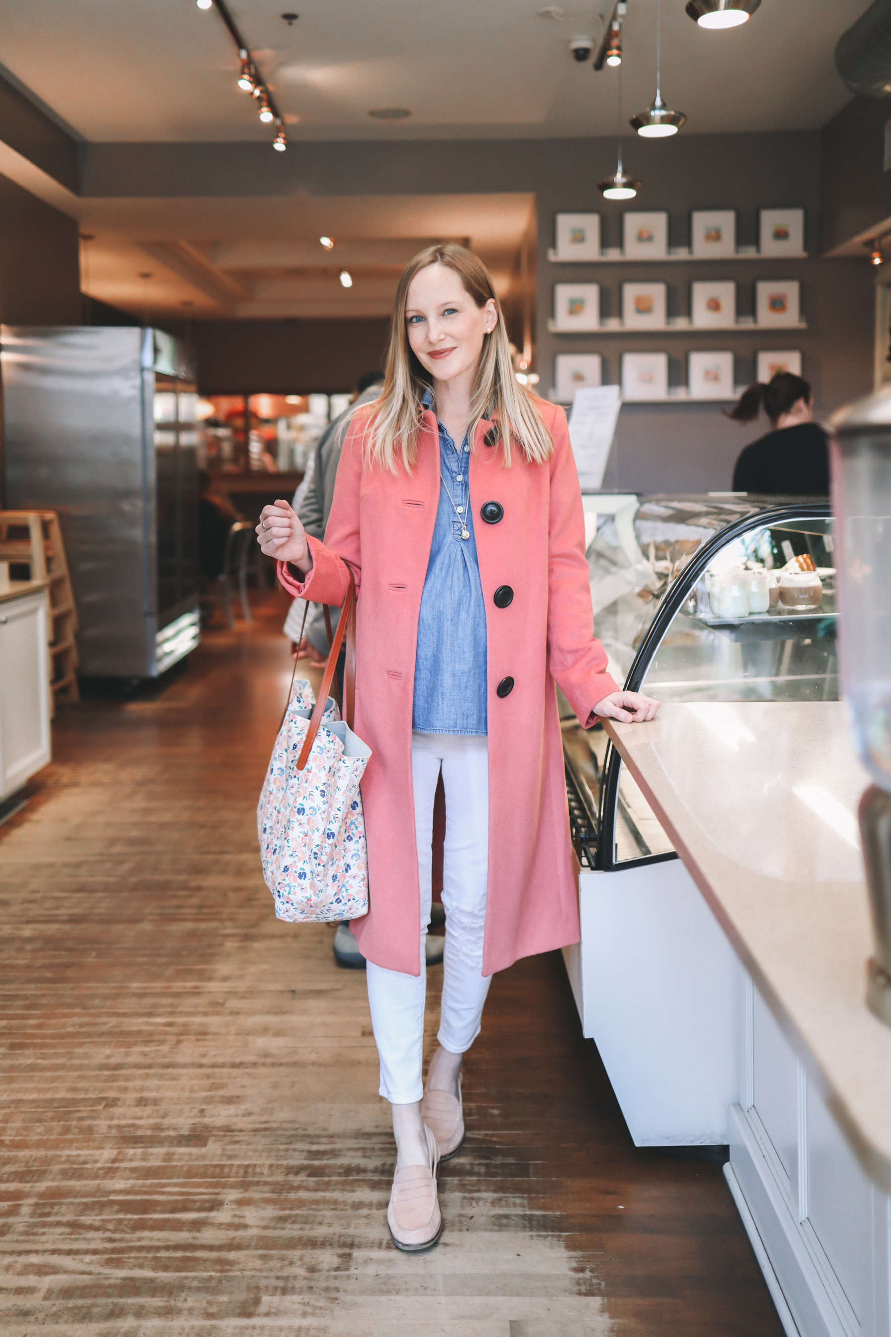 Kelly's outfit: Pink Boden Coat  / Brook & York Parker Knot Pendant / Sperry Loafers / White Maternity Jeans 