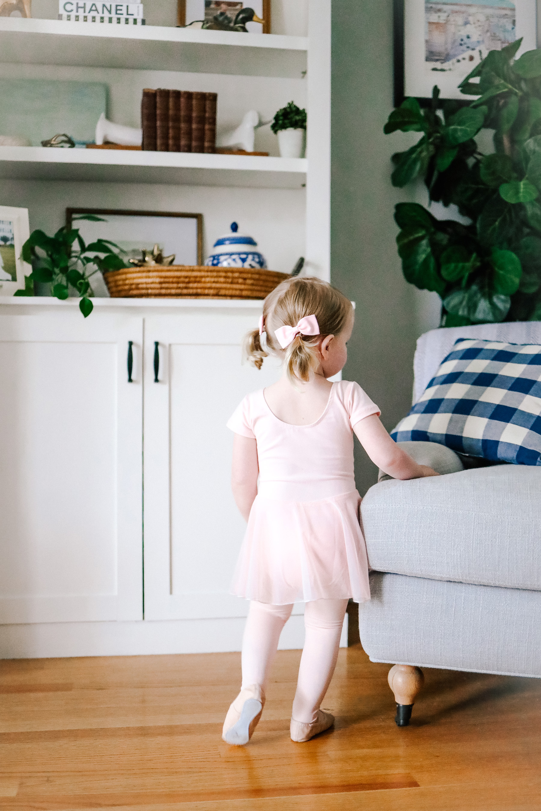 Ballet attire for store toddlers