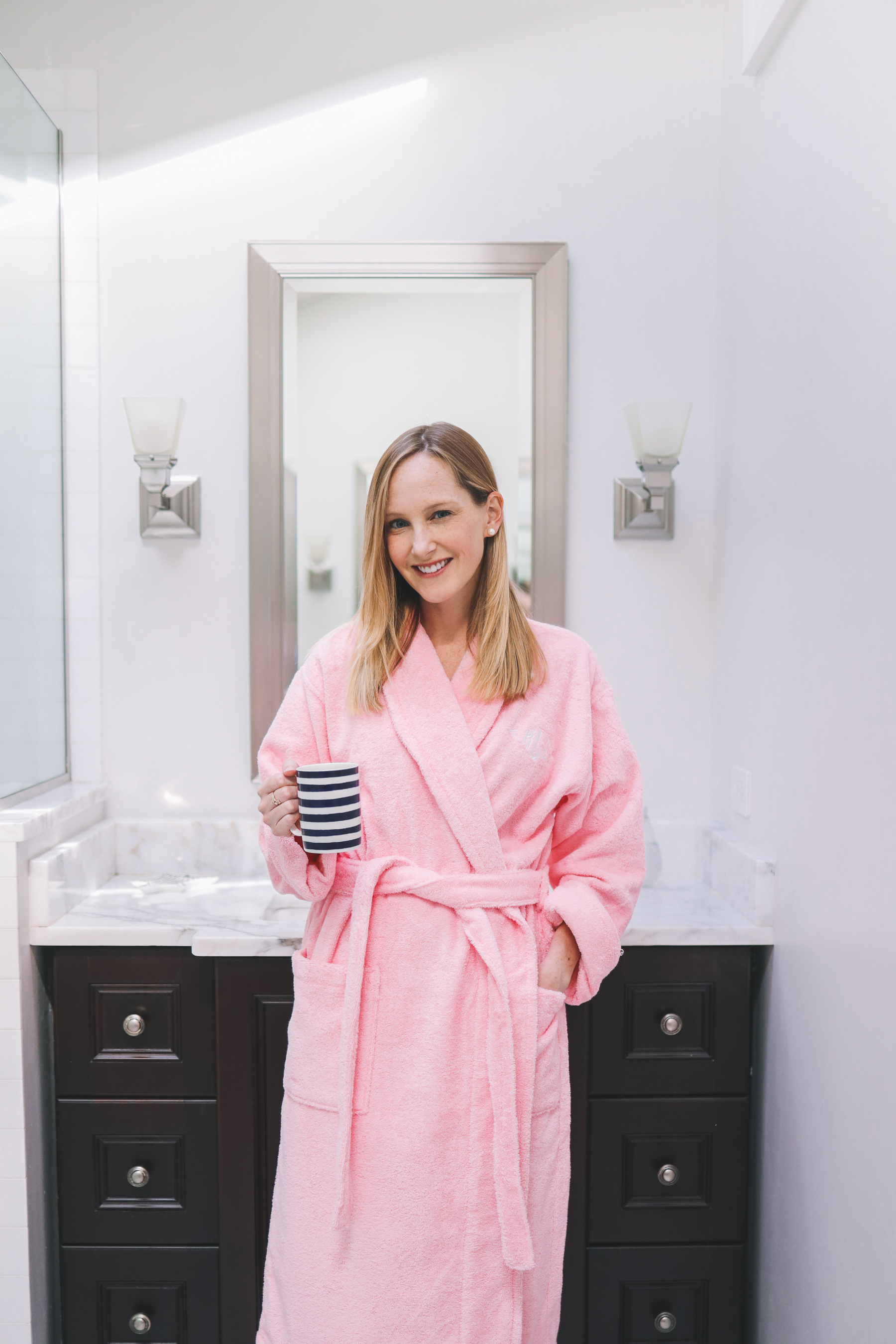 Preppy Gifts for New Moms - Cotton robe