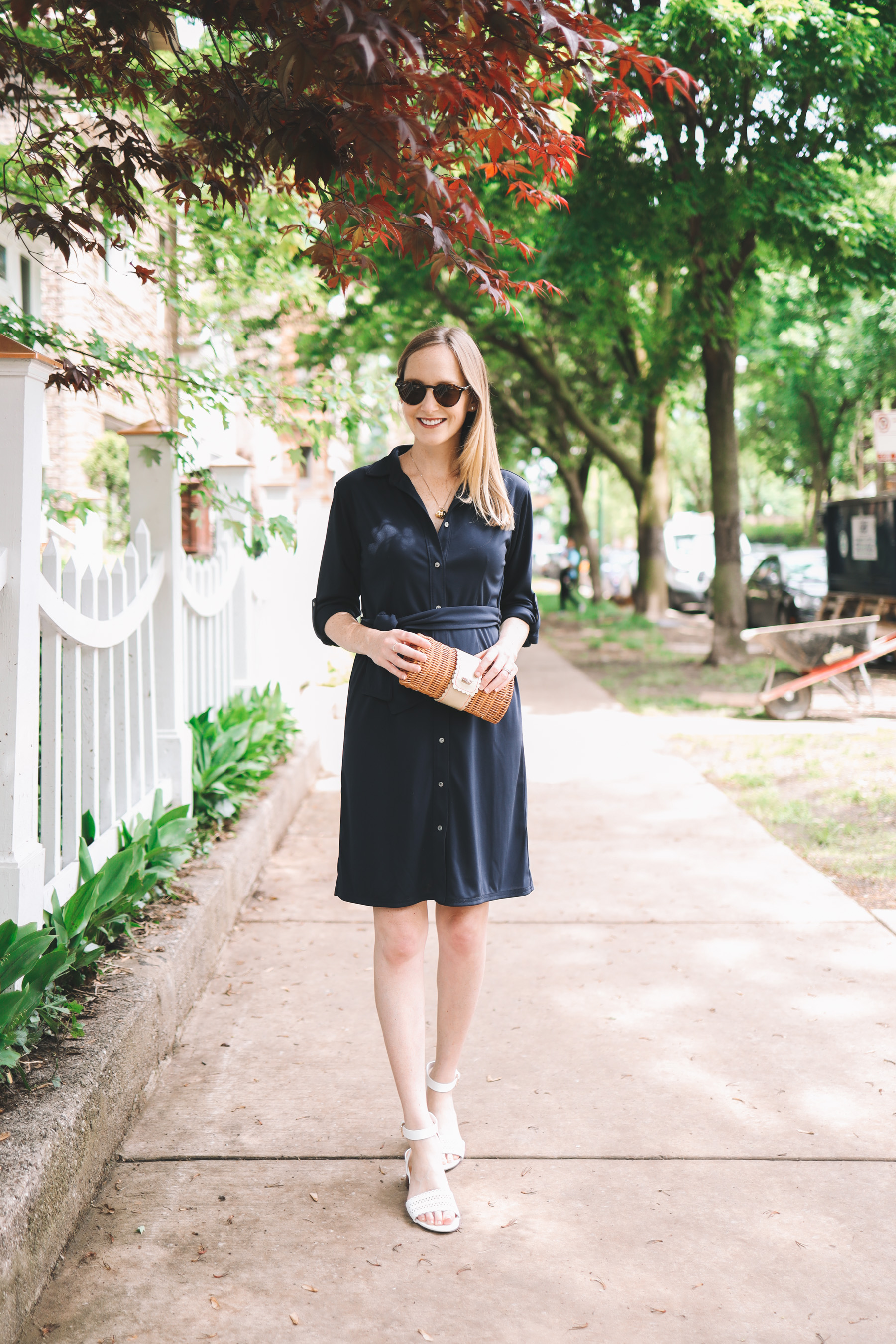 Navy shirt cheap dress outfit