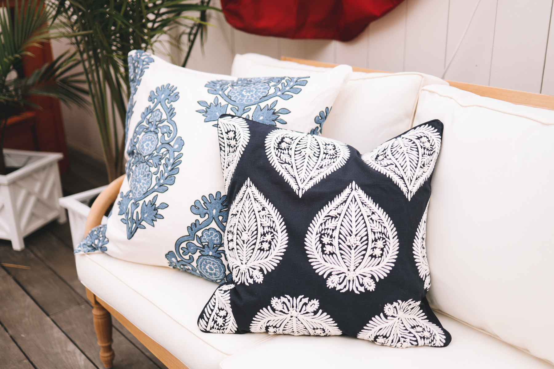 Roofdeck Decor Ideas - Pillows