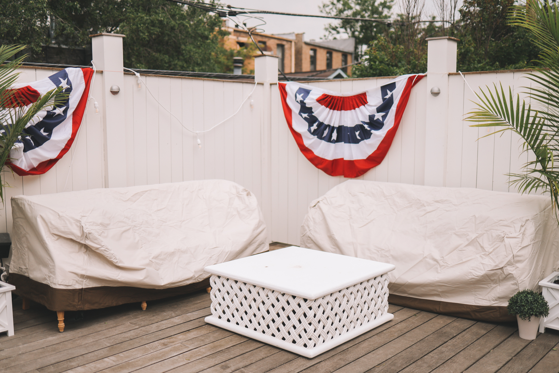 Roofdeck Decor Ideas - Couch covers