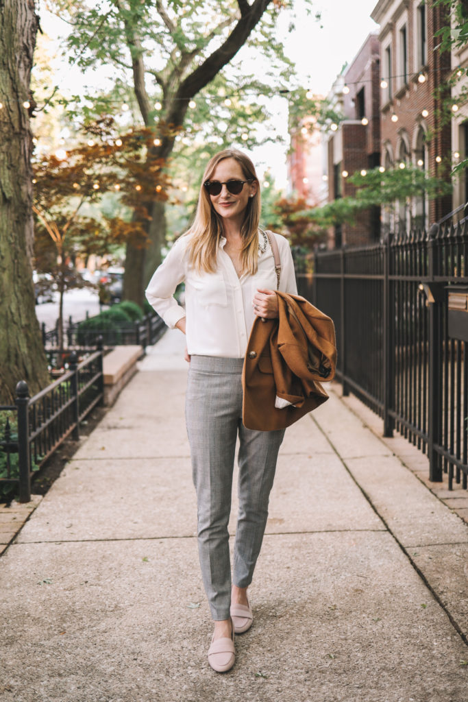 The First Fall Look | Camel Blazer + Quilted Bag - Kelly in the City