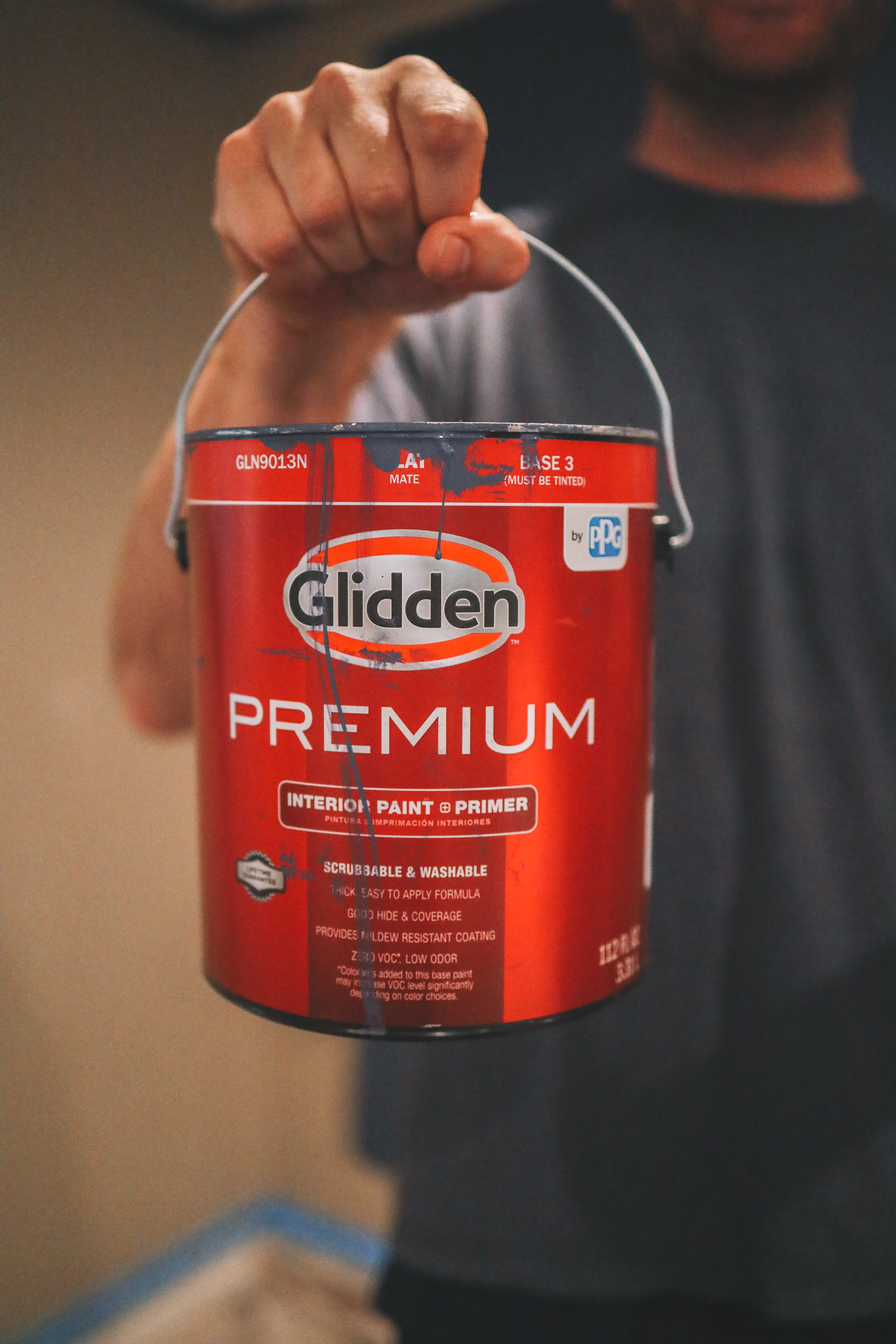 Glidden paint that is navy