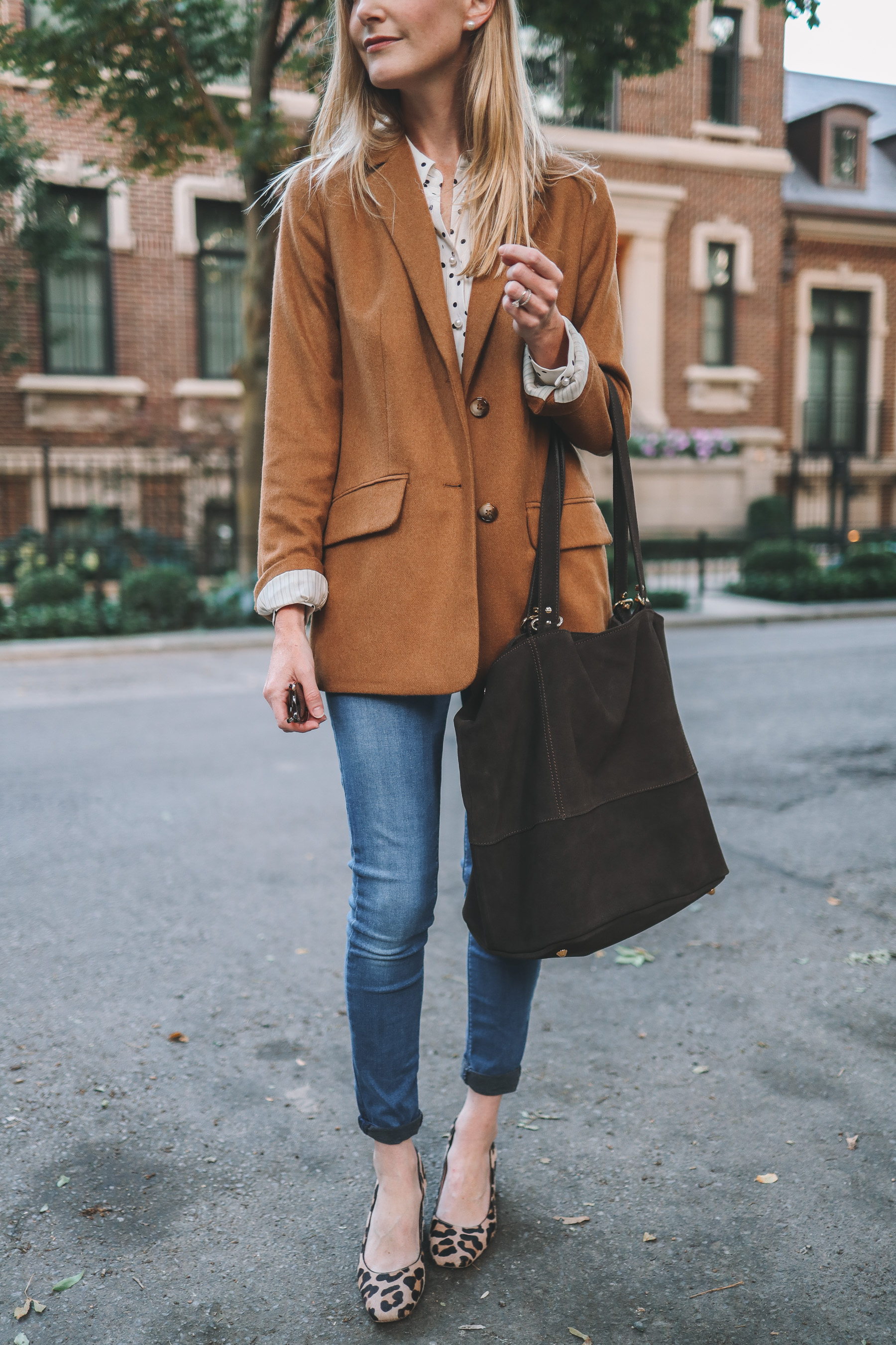 an italien suede tote 