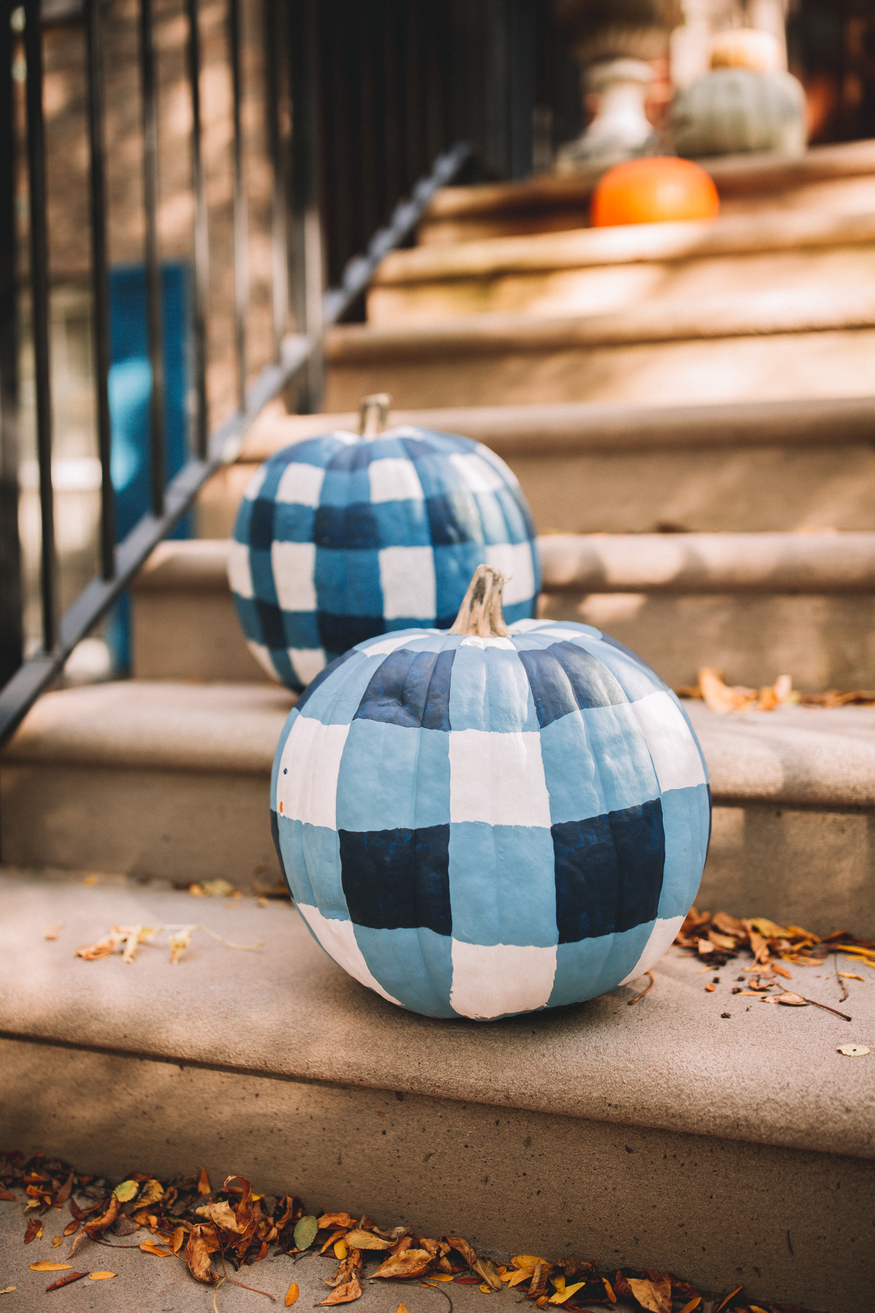 DIY Louis Vuitton Pumpkin - Kelly Golightly