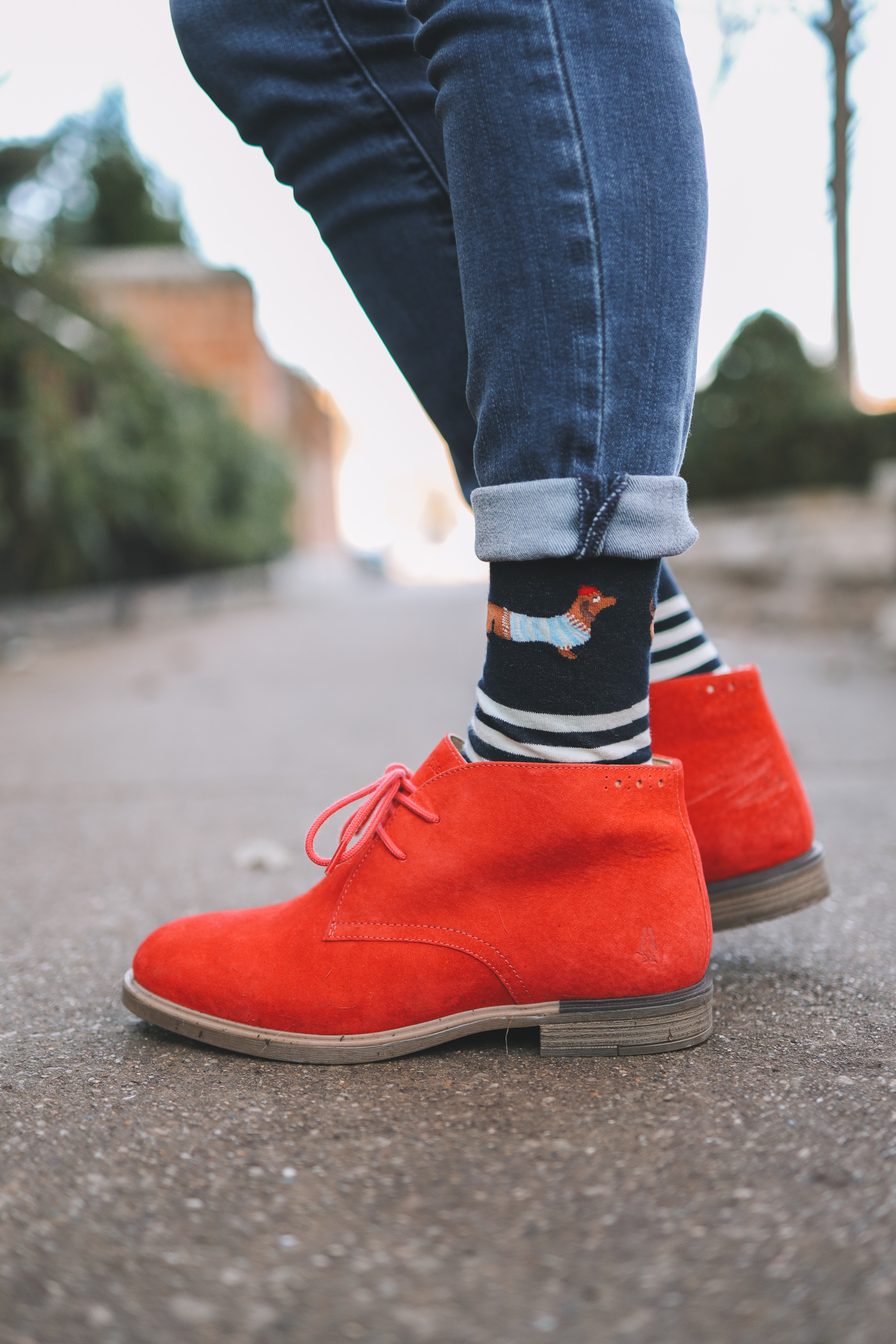 hush puppies black suede boots