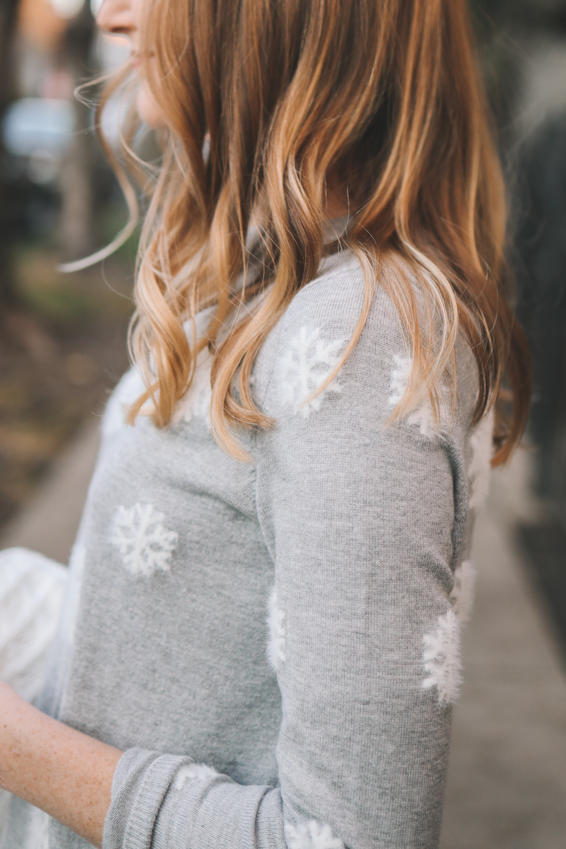 Snowflake Sweater 