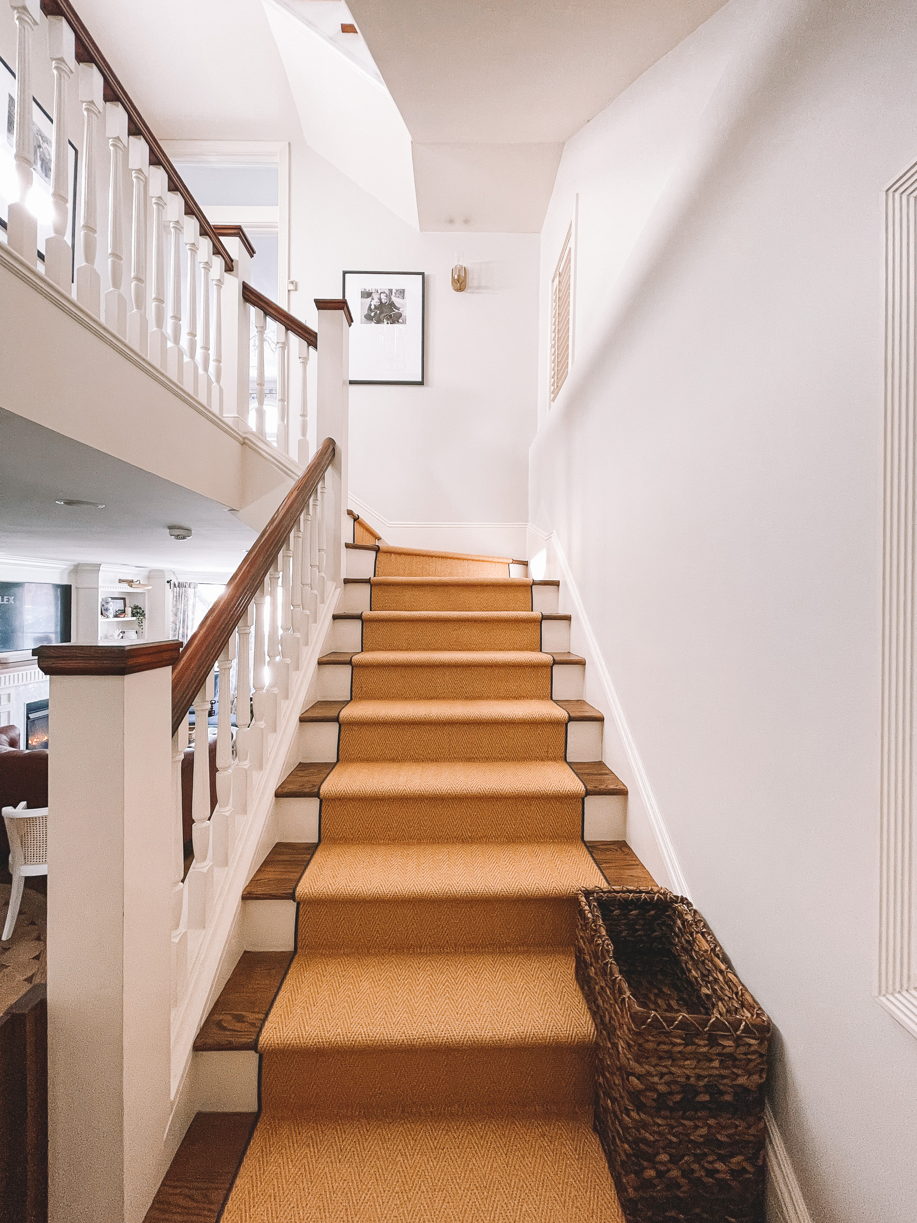 How to Replace Your Stair Runner in Chicago
