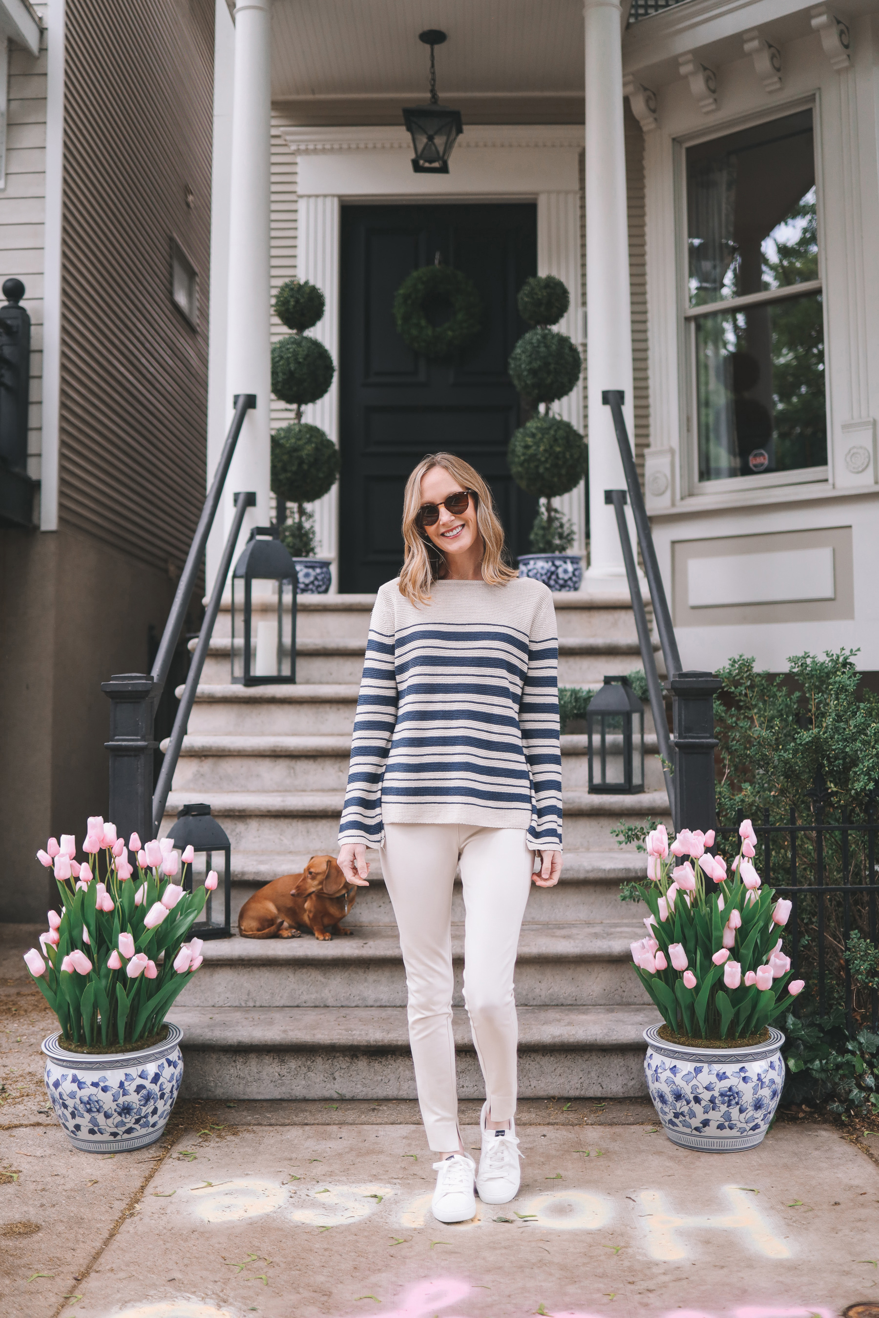 3 Totally Chic Ways to Wear Leggings to Work | HuffPost Life