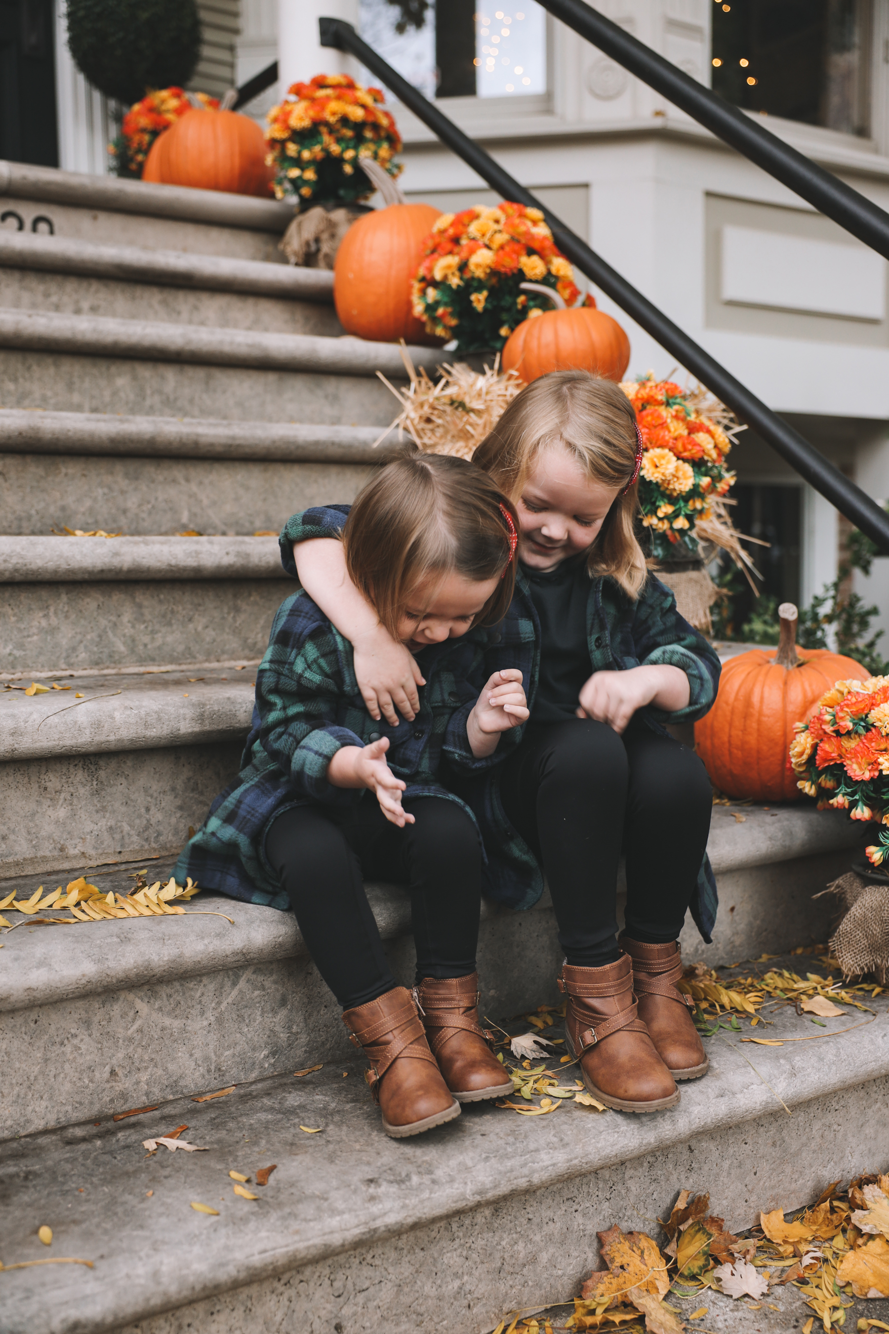 Little girls twinning plaid outfit