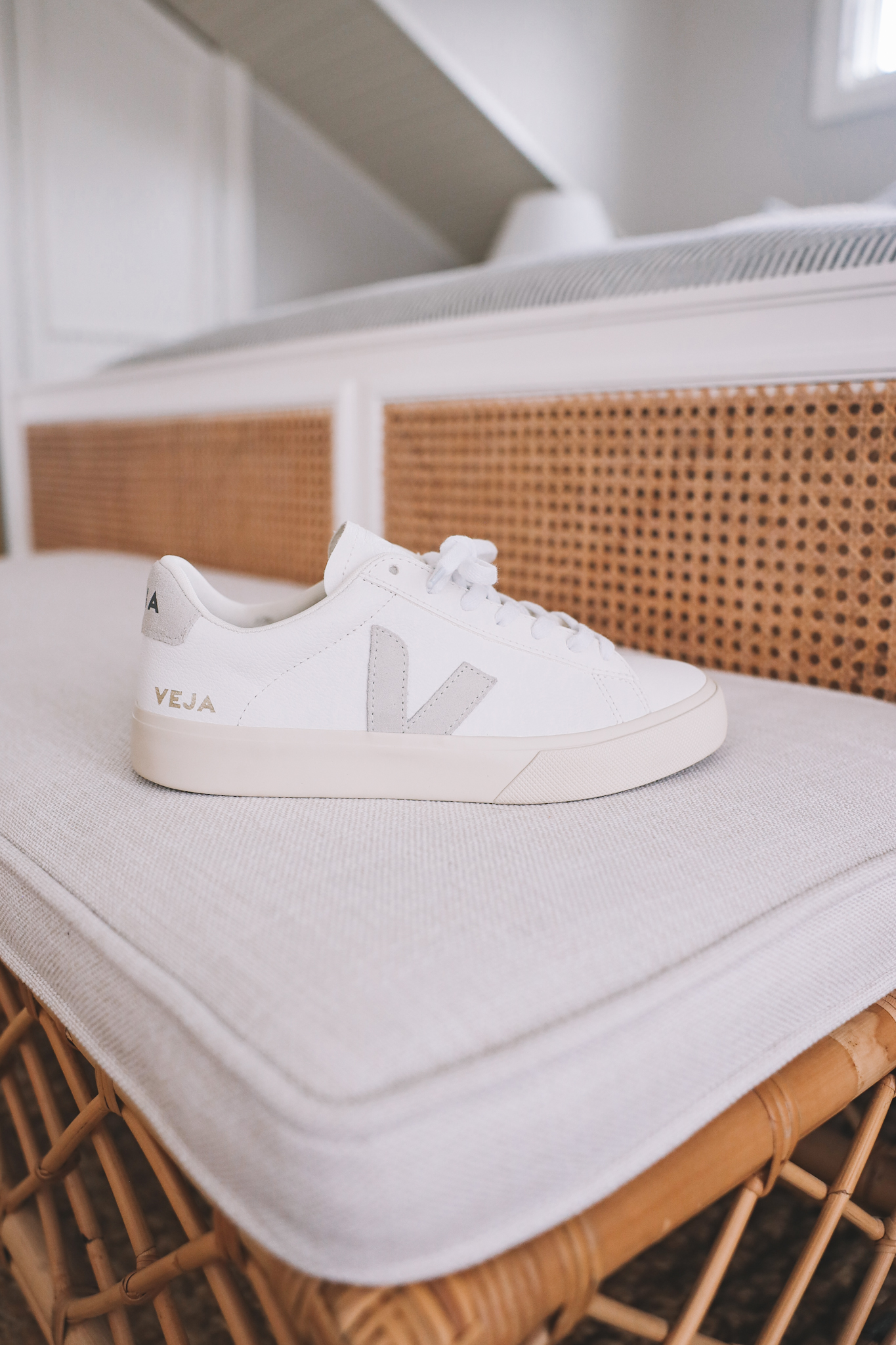 Recent Finds 2/11 - veja campo sneakers