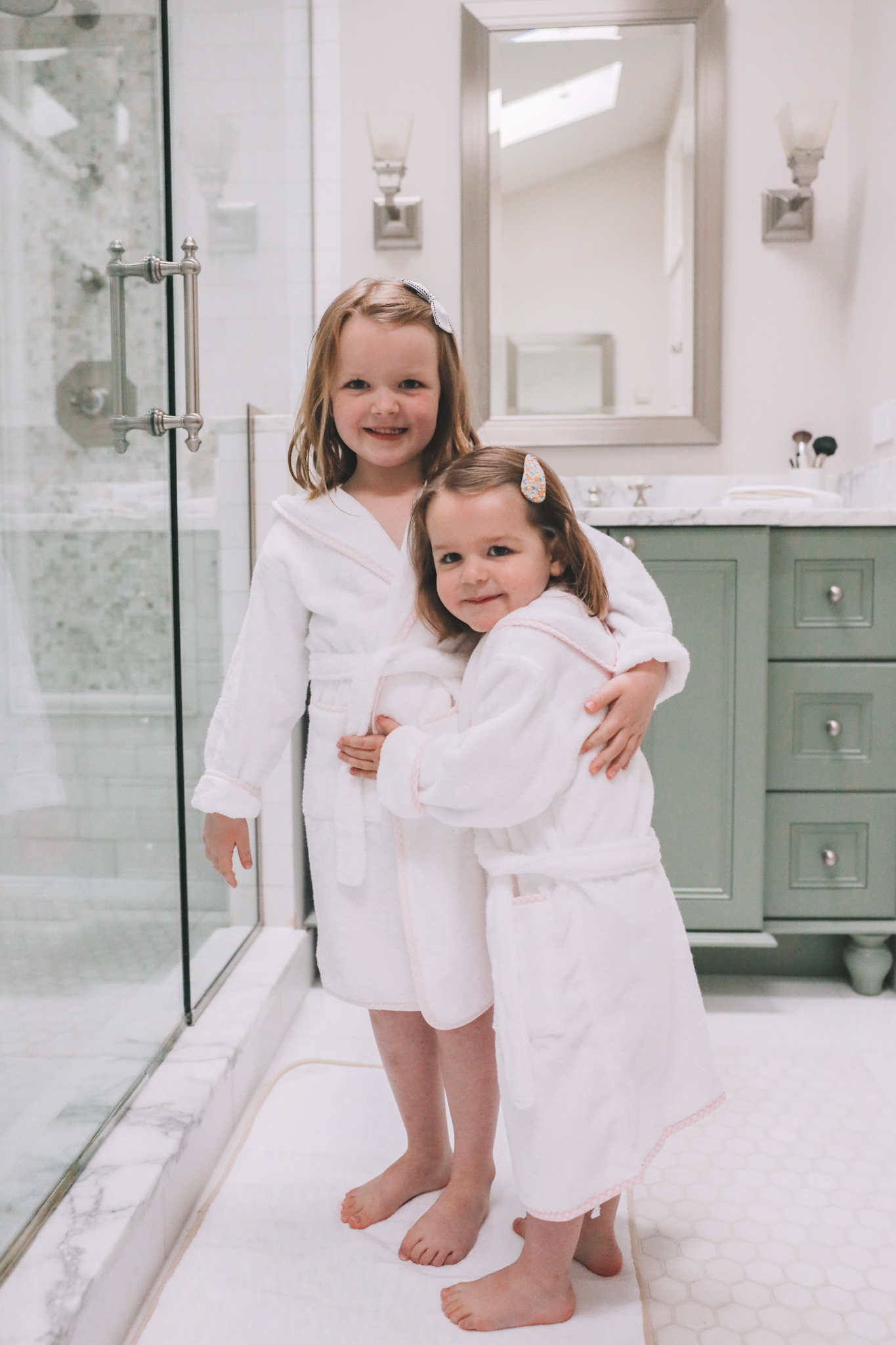 Weezie kids bath robe