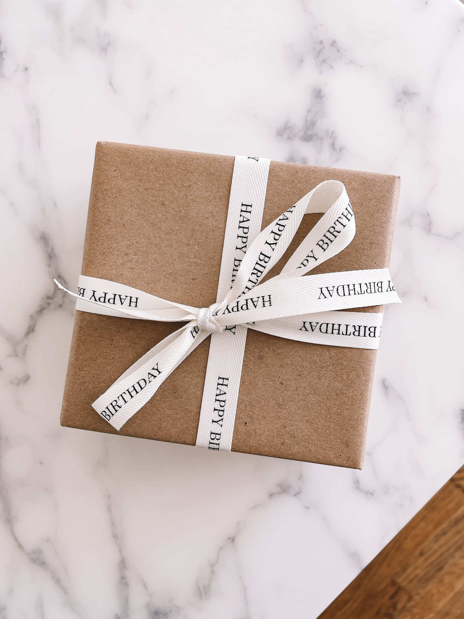 minimalist giftwrap 10 Things 9/19